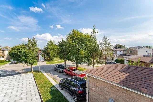 Photo 31 of 36 Pickard Lane, Brampton, Fletcher's West — HOMEH