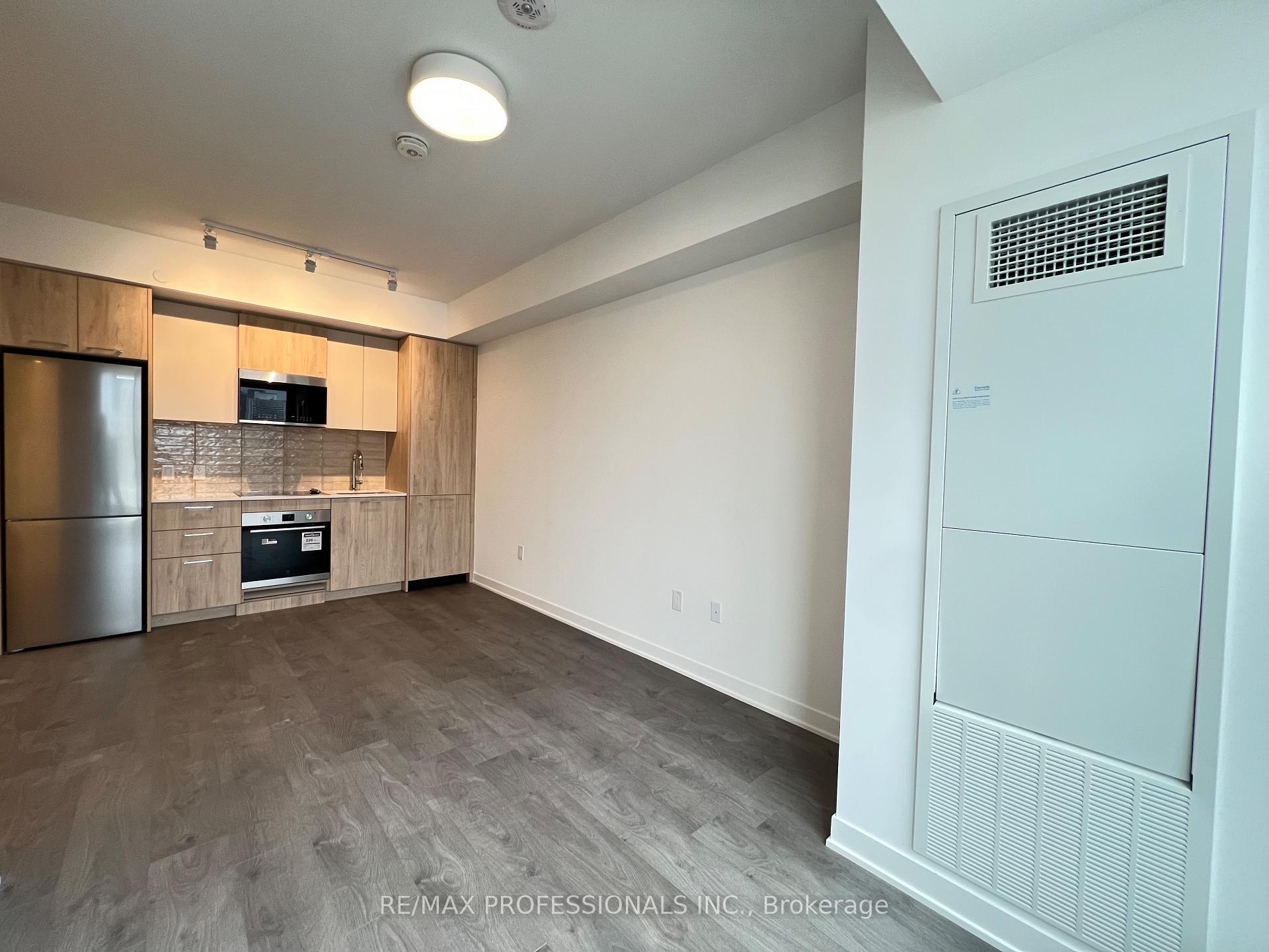 Photo 9 of Unit 1309, 10 Oak Street, Toronto, Regent Park — HOMEH
