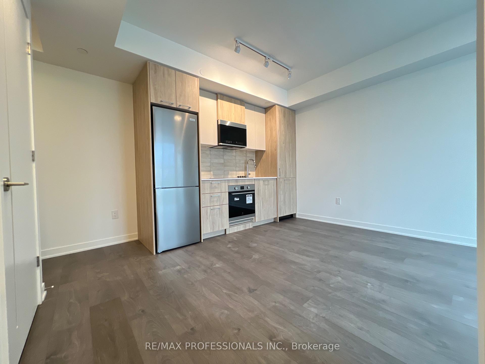 Photo 10 of Unit 1309, 10 Oak Street, Toronto, Regent Park — HOMEH