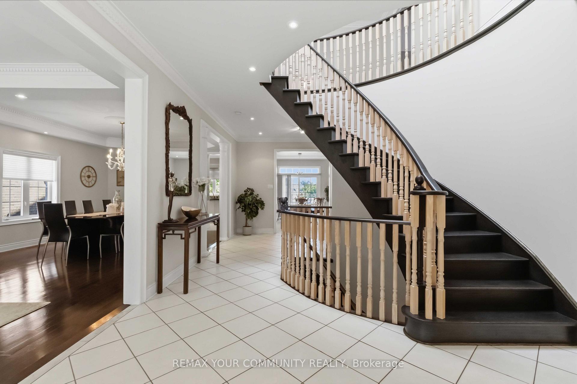 Photo 4 of 171 Langtry Place, Vaughan, Uplands — HOMEH