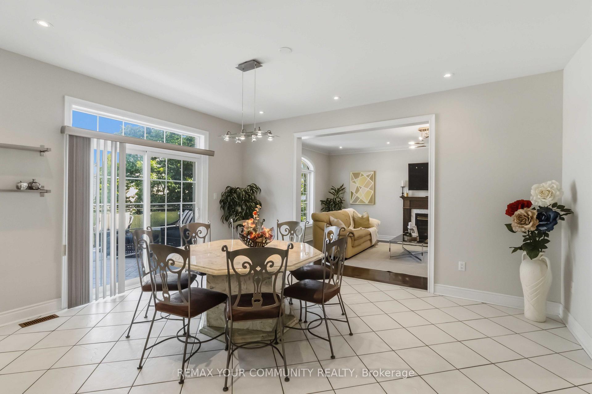 Photo 11 of 171 Langtry Place, Vaughan, Uplands — HOMEH