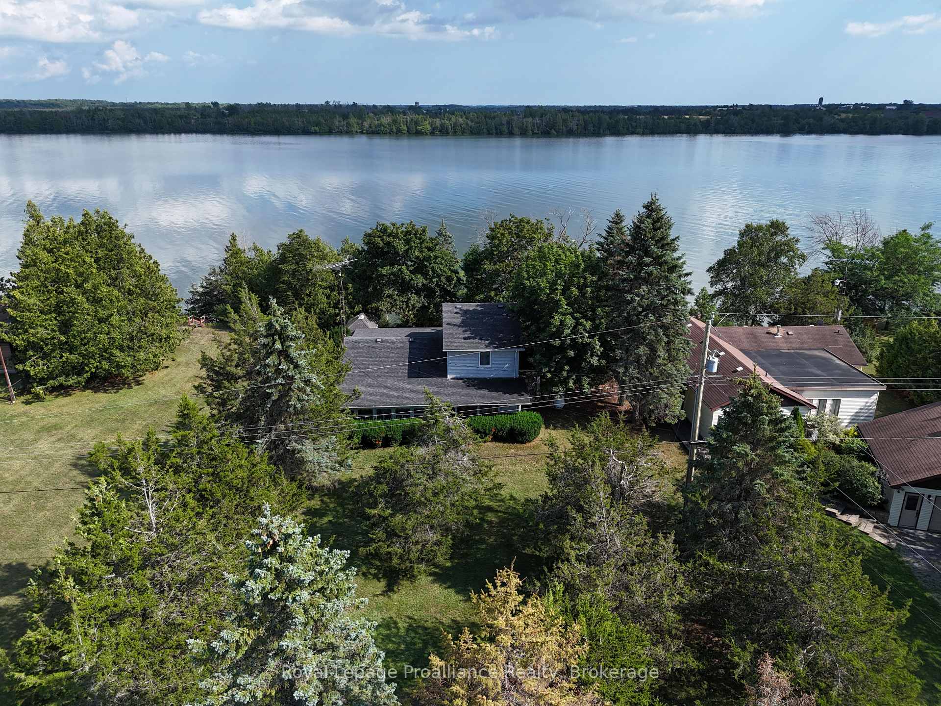 Photo 2 of 133 Juniper Lane, Prince Edward County, Ameliasburg Ward — HOMEH