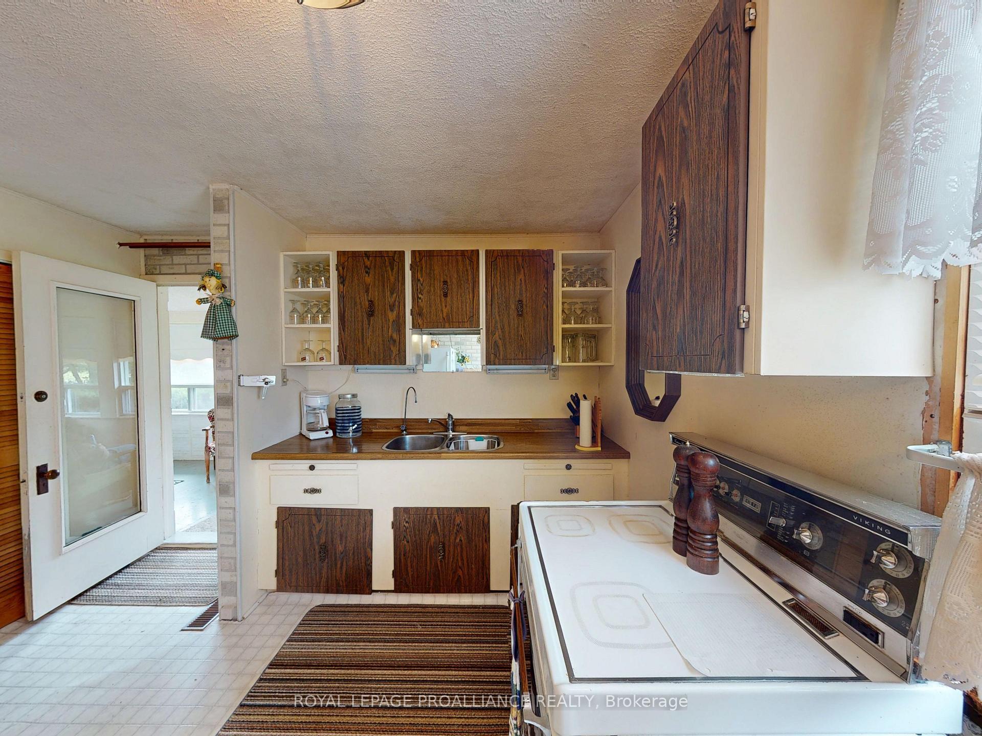 Photo 7 of 133 Juniper Lane, Prince Edward County, Ameliasburg Ward — HOMEH