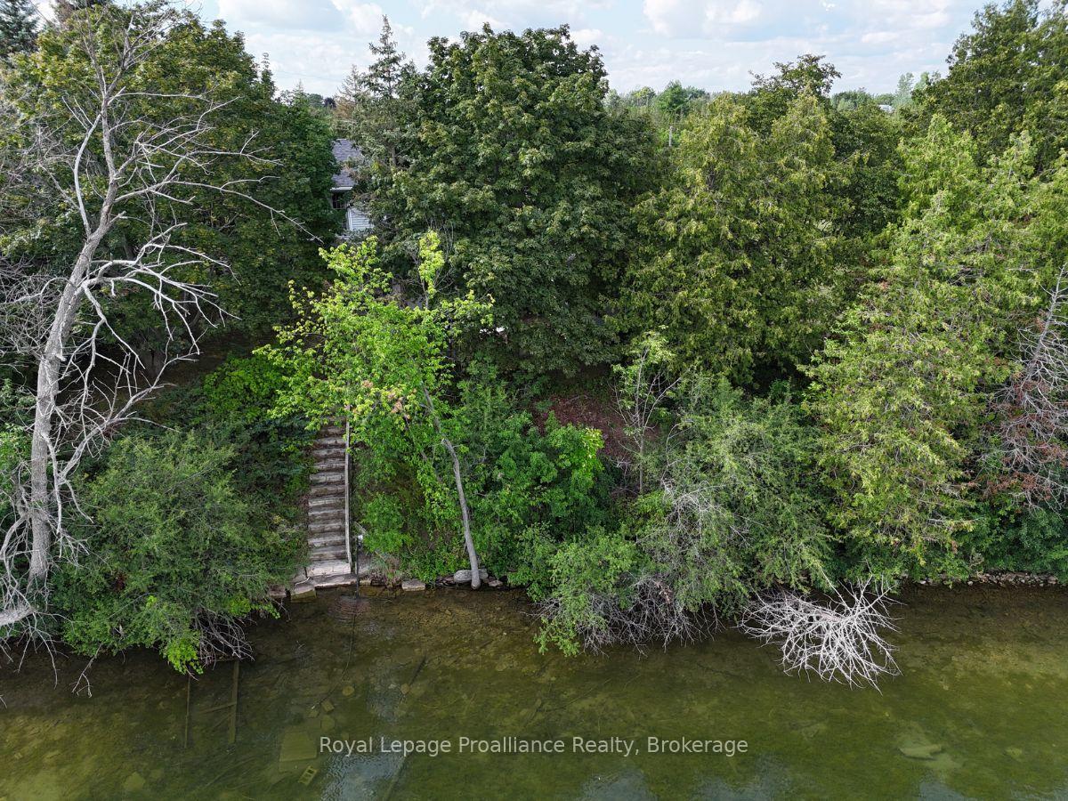 Photo 34 of 133 Juniper Lane, Prince Edward County, Ameliasburg Ward — HOMEH