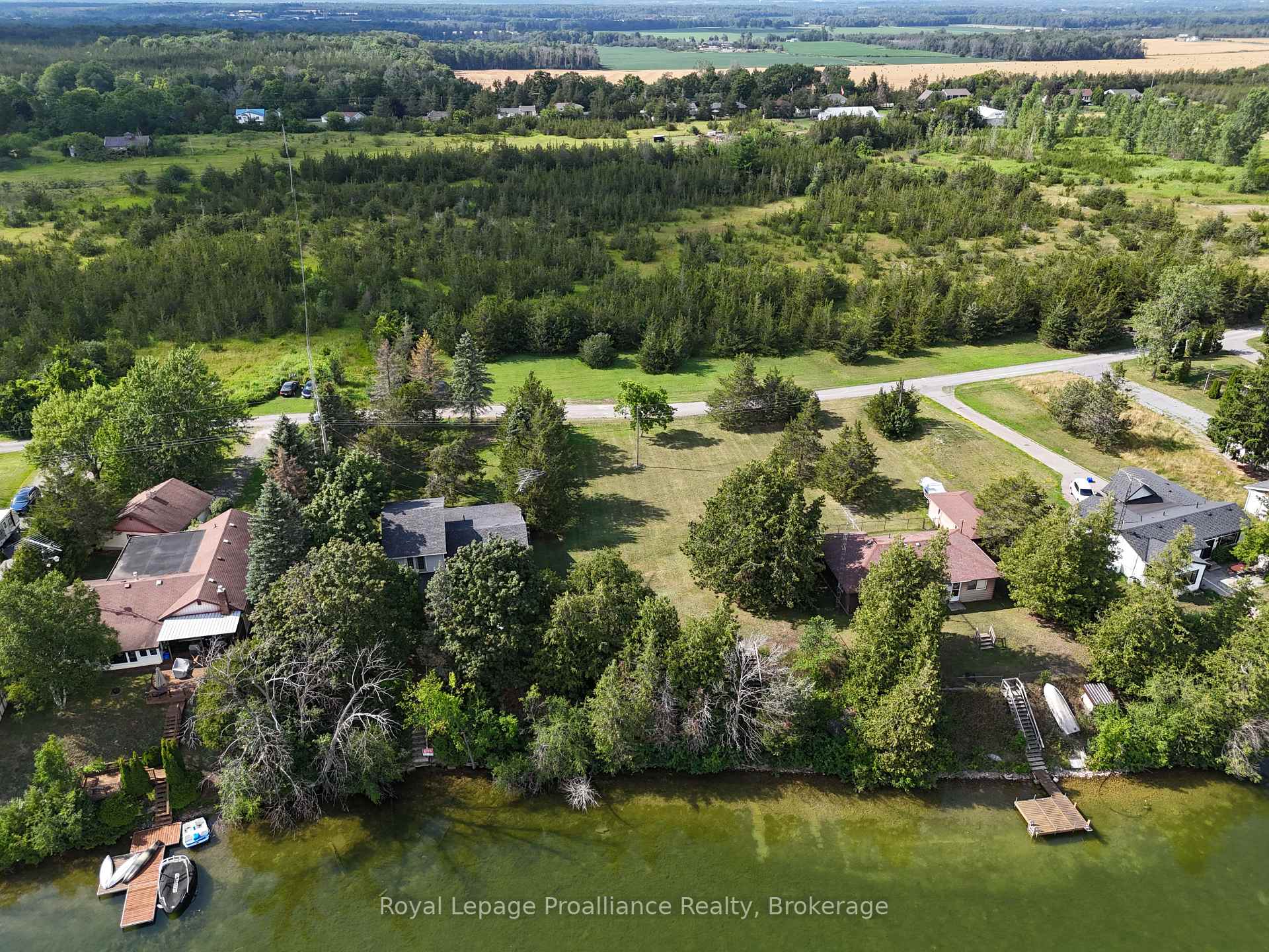 Photo 36 of 133 Juniper Lane, Prince Edward County, Ameliasburg Ward — HOMEH