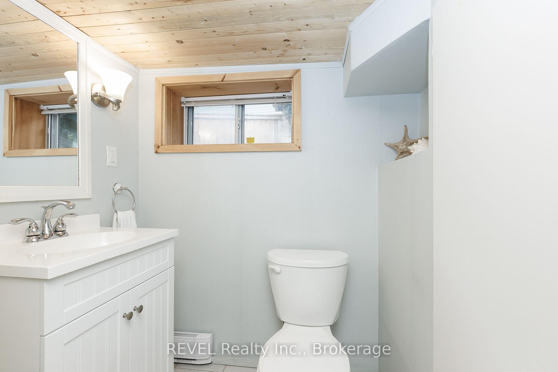 Photo 31 of 66 Semley Avenue, Welland, Broadway — HOMEH