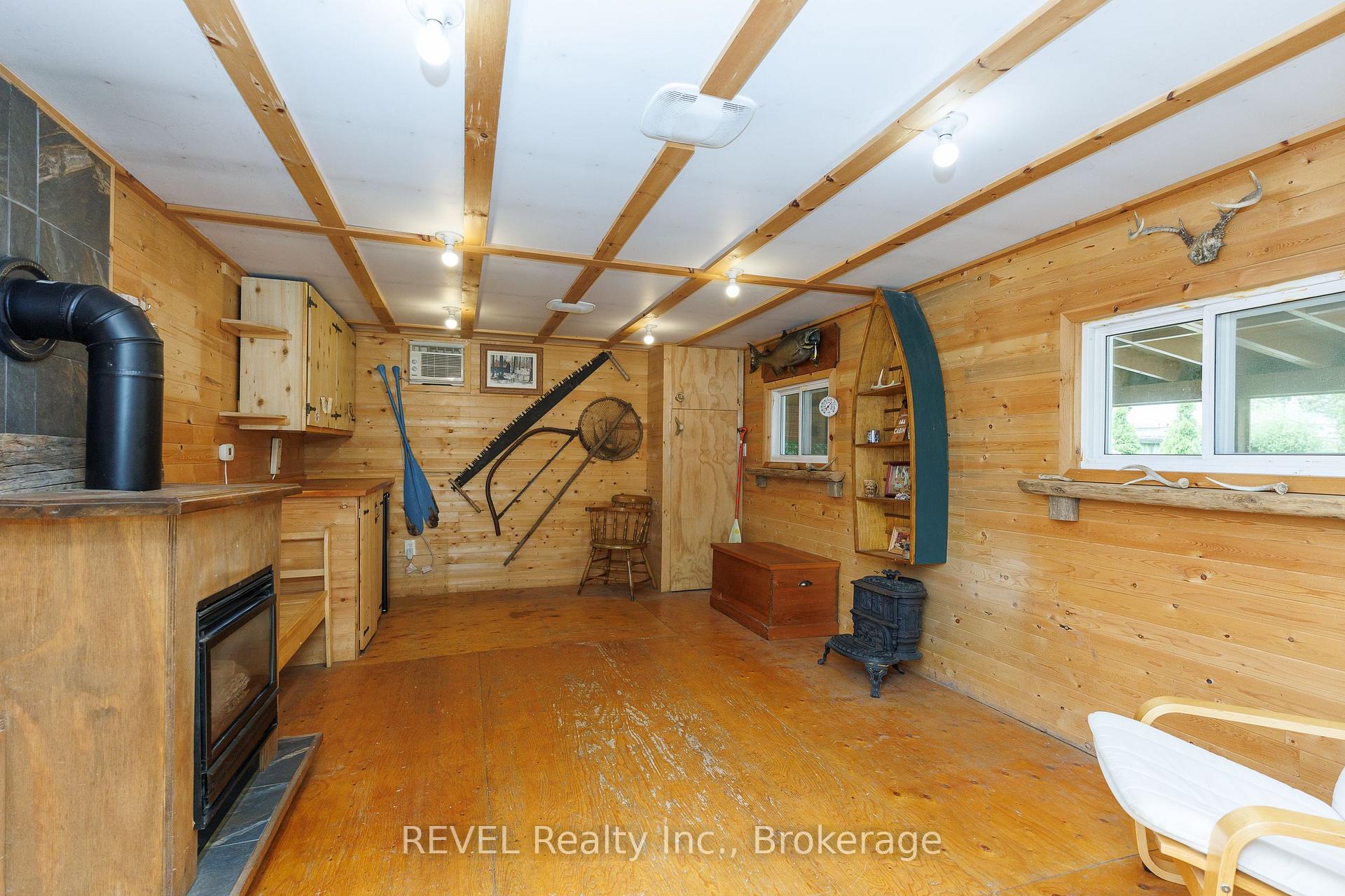 Photo 43 of 66 Semley Avenue, Welland, Broadway — HOMEH