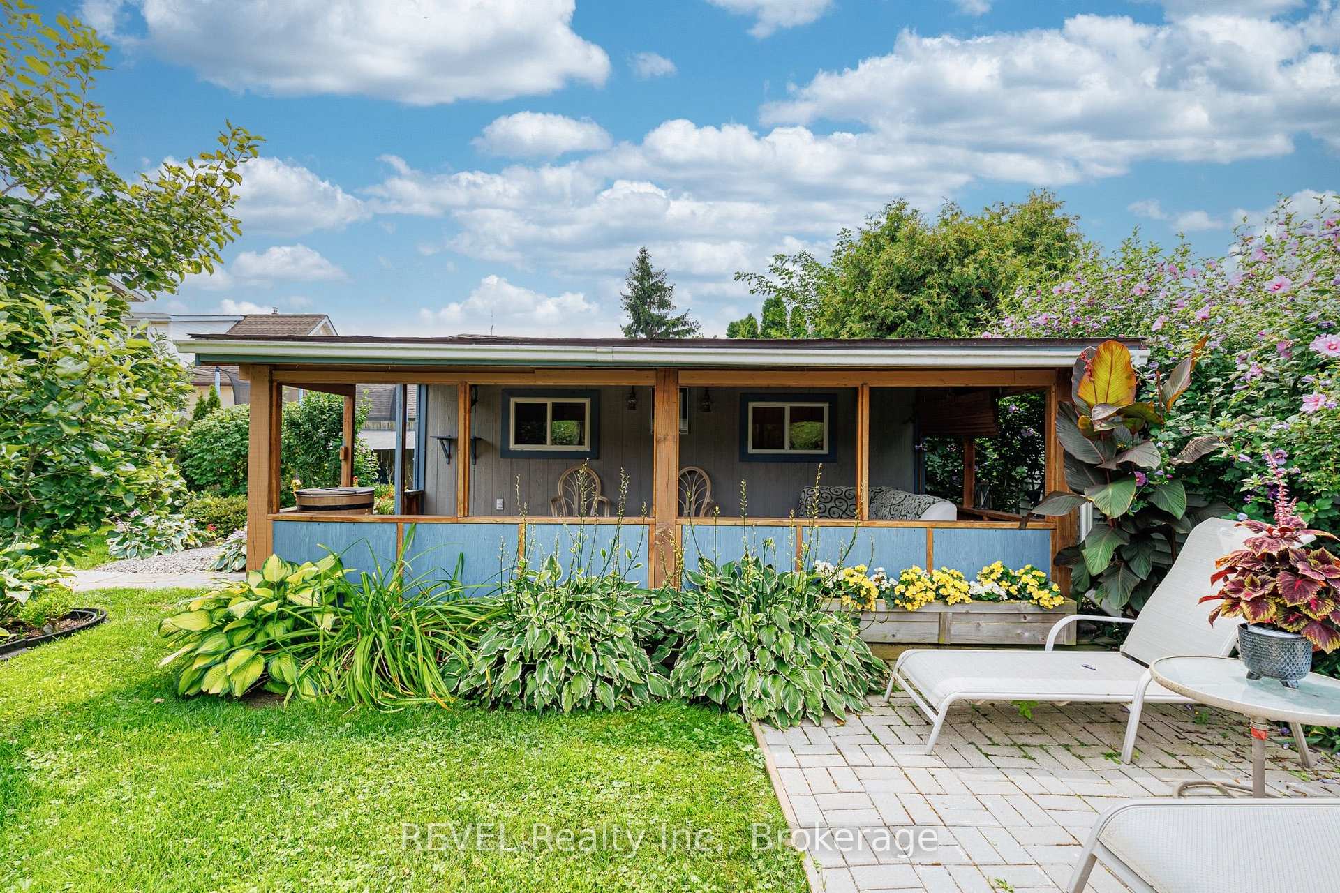 Photo 46 of 66 Semley Avenue, Welland, Broadway — HOMEH