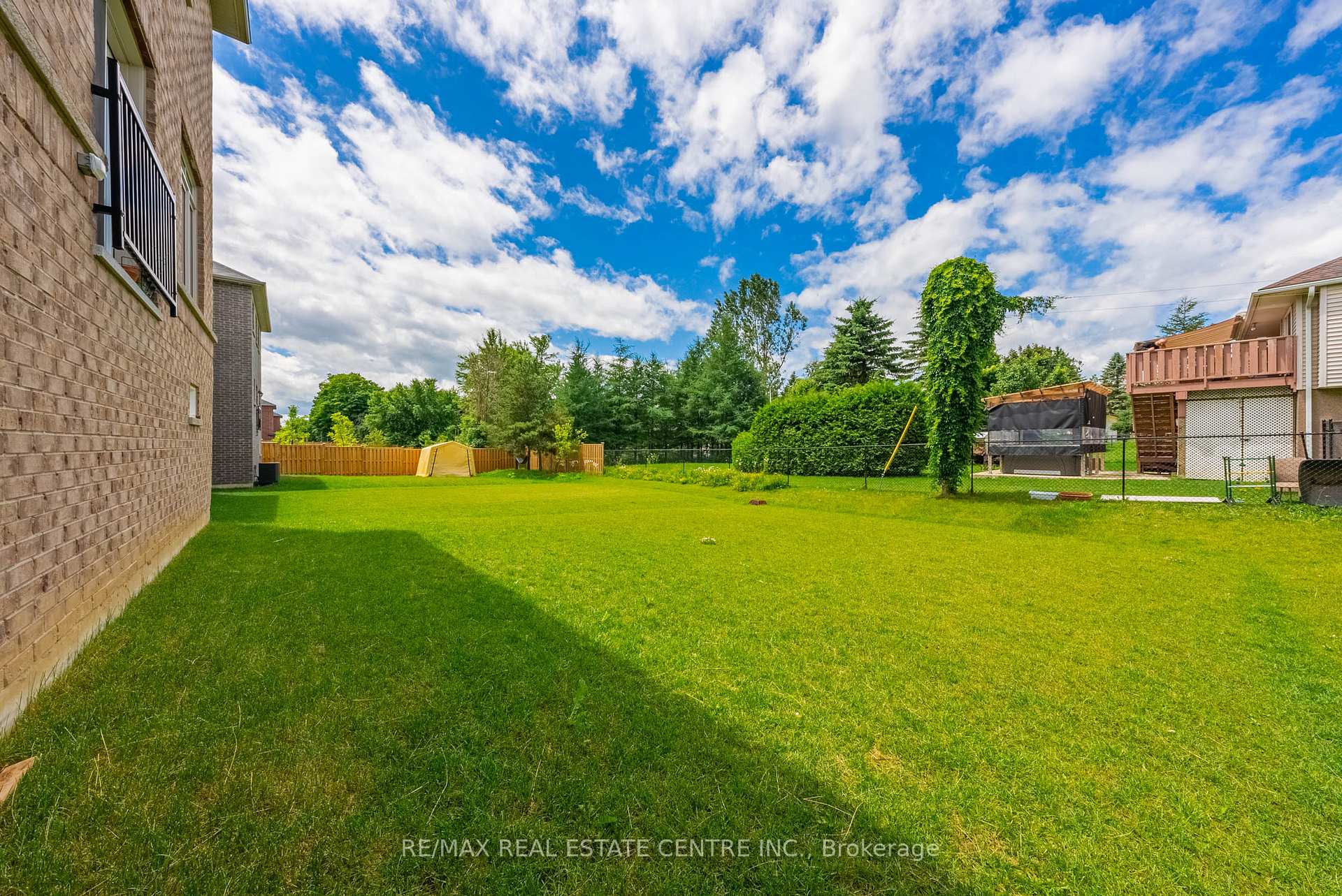 Photo 4 of 105 Werry Avenue, Southgate — HOMEH