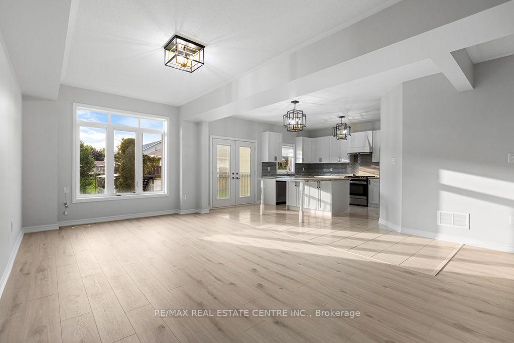 Photo 13 of 105 Werry Avenue, Southgate — HOMEH
