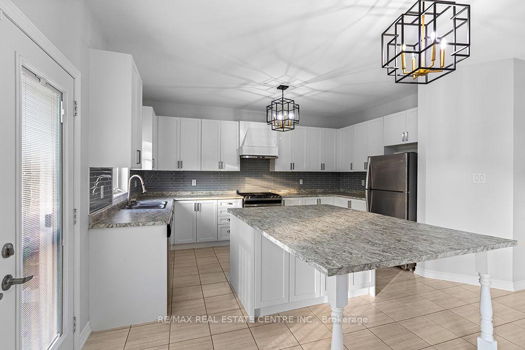 Photo 14 of 105 Werry Avenue, Southgate — HOMEH