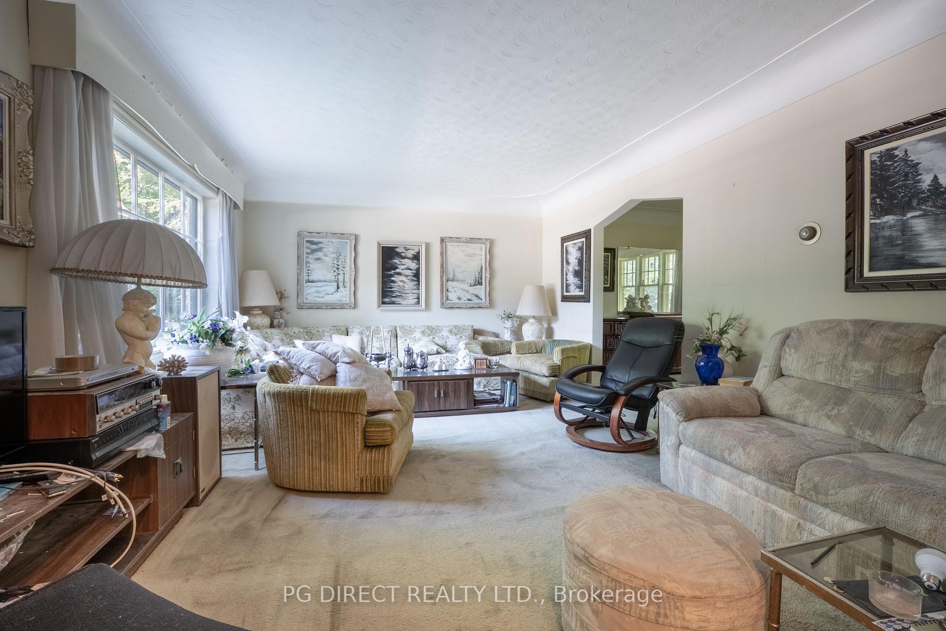 Photo 9 of 8 Sanders Boulevard, Hamilton, Ainslie Wood — HOMEH