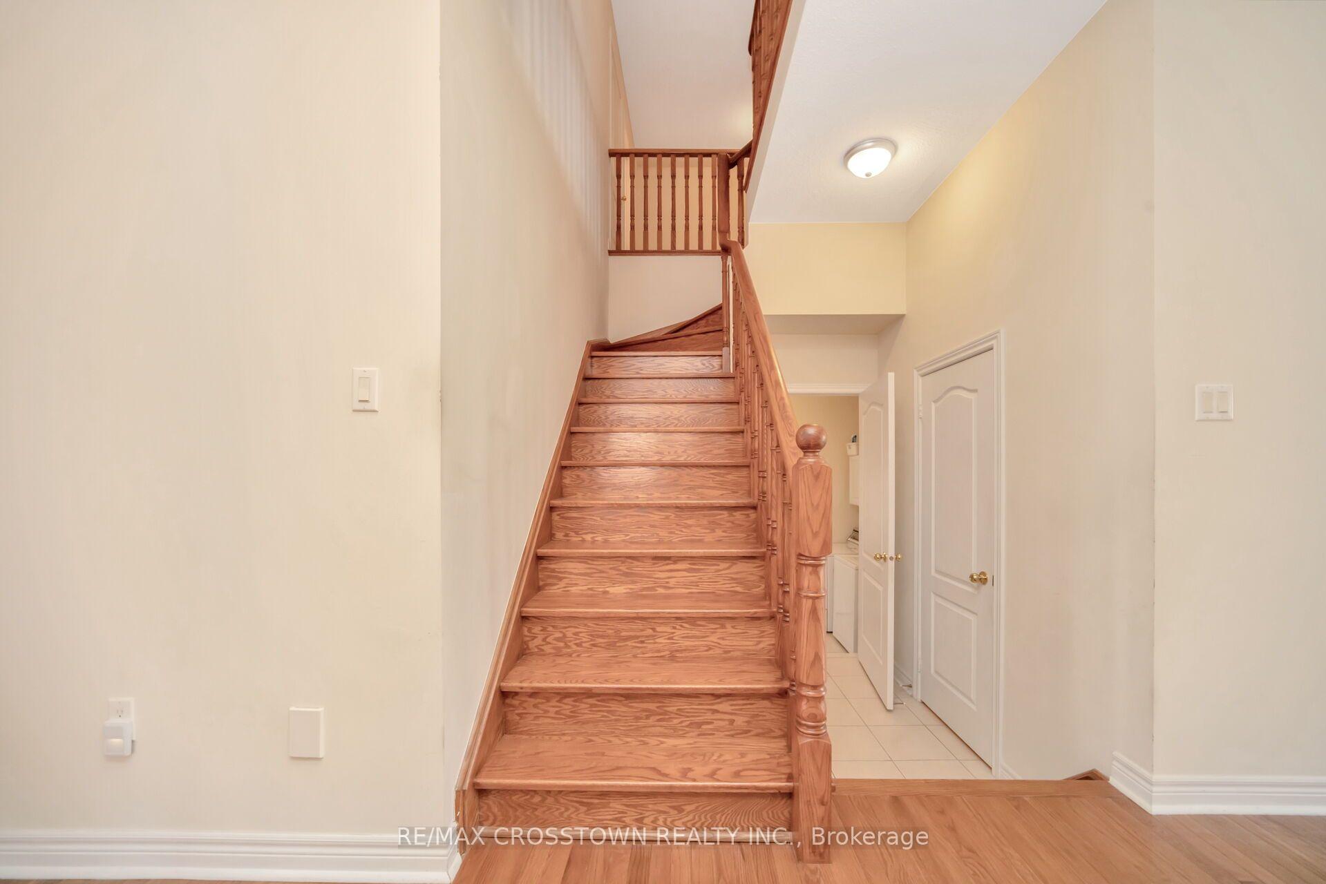 Photo 22 of 67 Sorbonne Drive, Brampton, Vales of Castlemore North — HOMEH