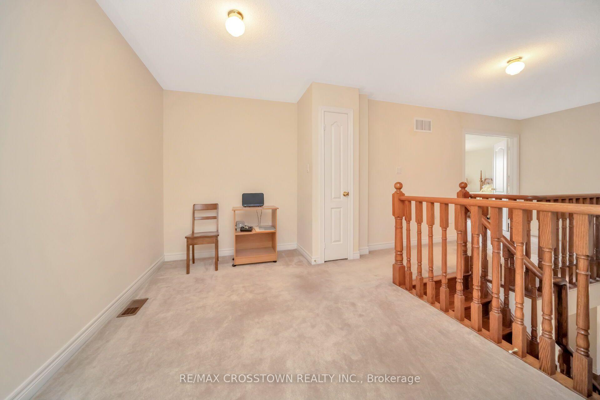 Photo 23 of 67 Sorbonne Drive, Brampton, Vales of Castlemore North — HOMEH