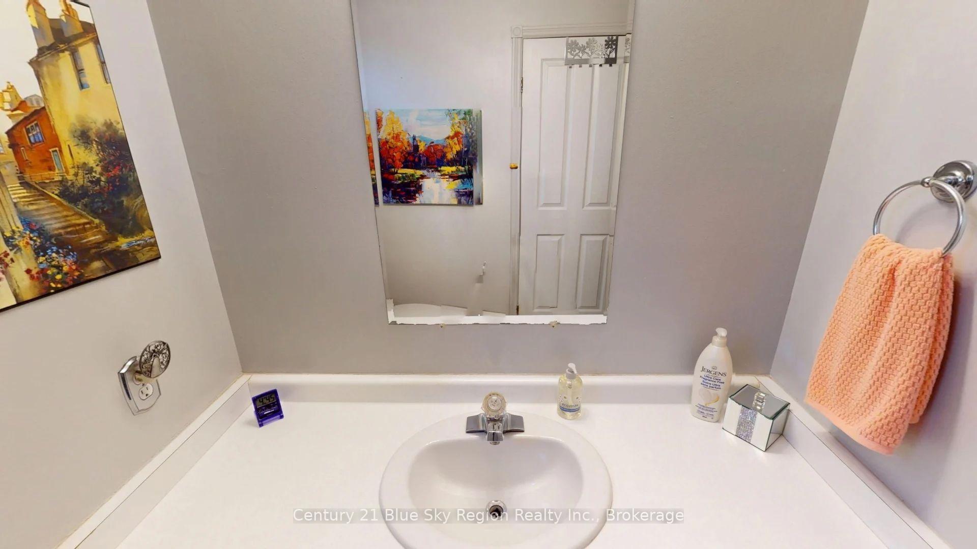 Photo 21 of 634 Tackaberry Drive, North Bay, West End — HOMEH