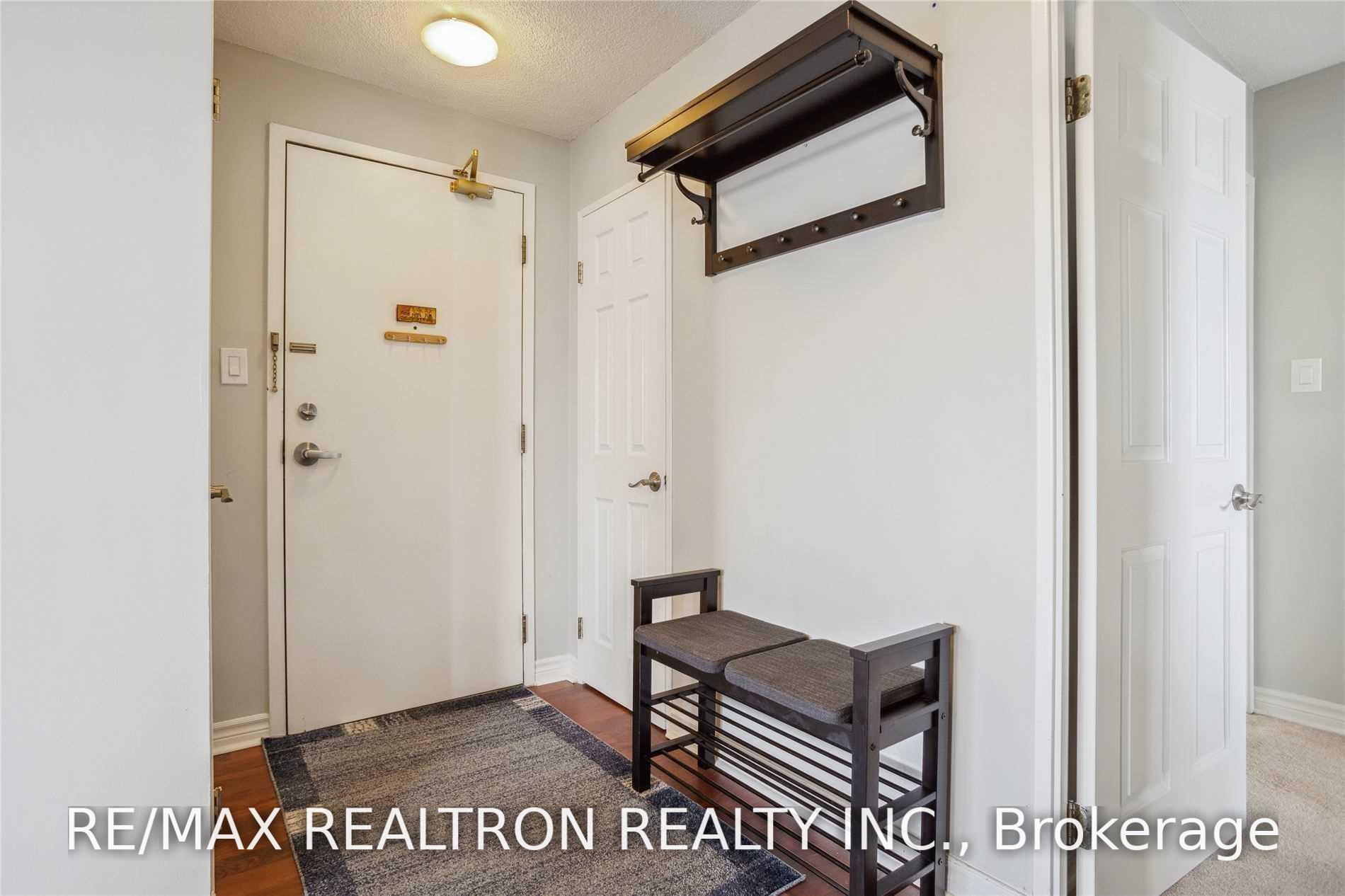 Photo 2 of Unit 410, 101 Subway Crescent, Etobicoke, Islington-City Centre West — HOMEH
