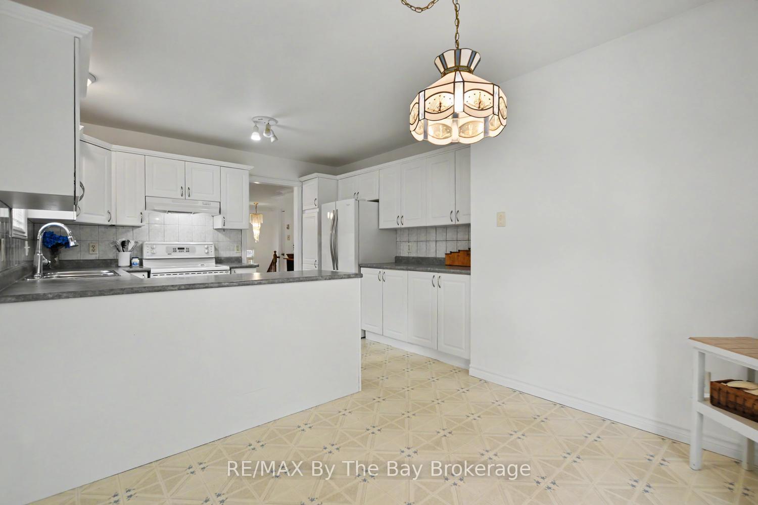 Photo 18 of 144 Smallman Drive, Wasaga Beach — HOMEH