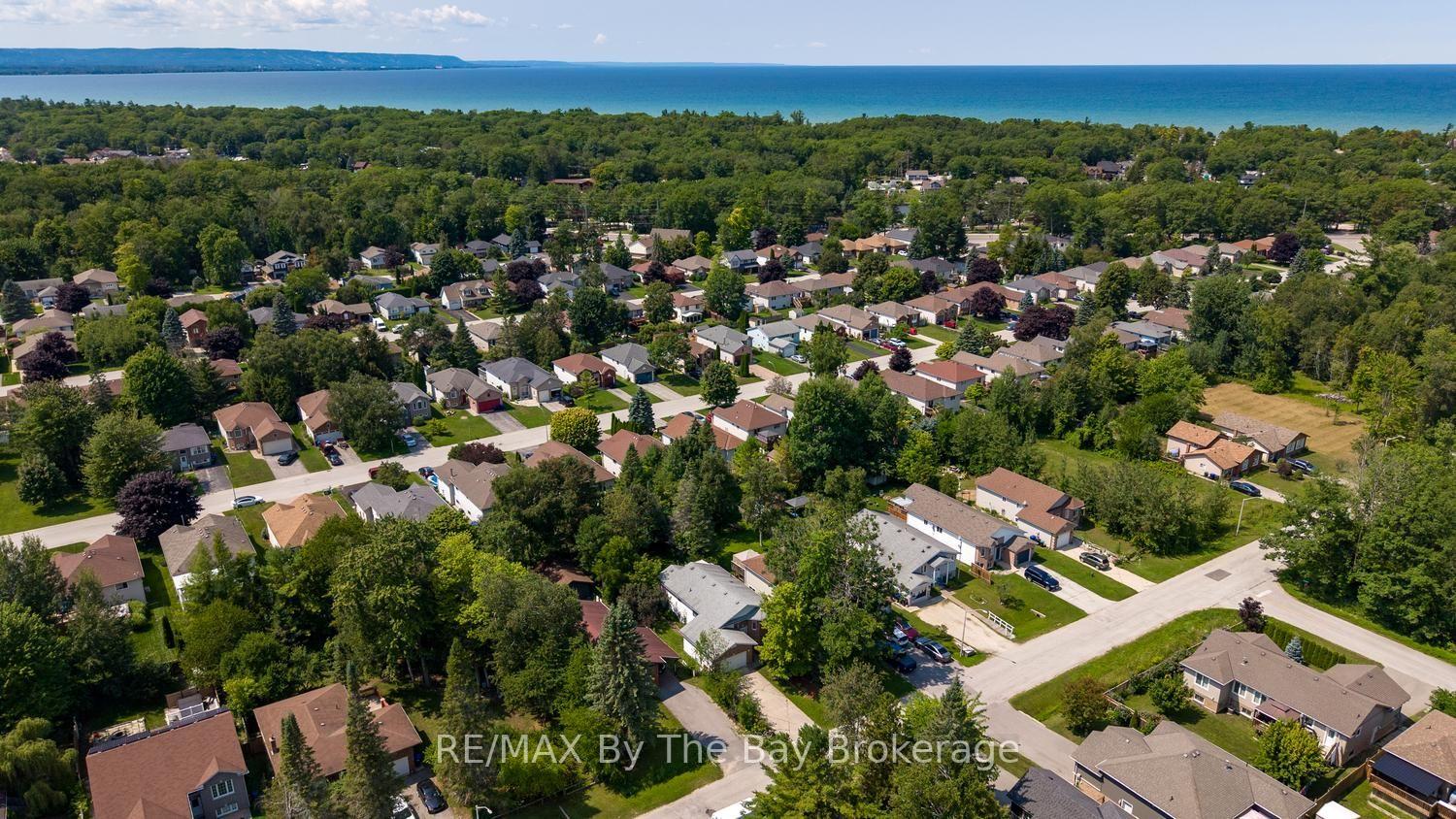 Photo 49 of 144 Smallman Drive, Wasaga Beach — HOMEH