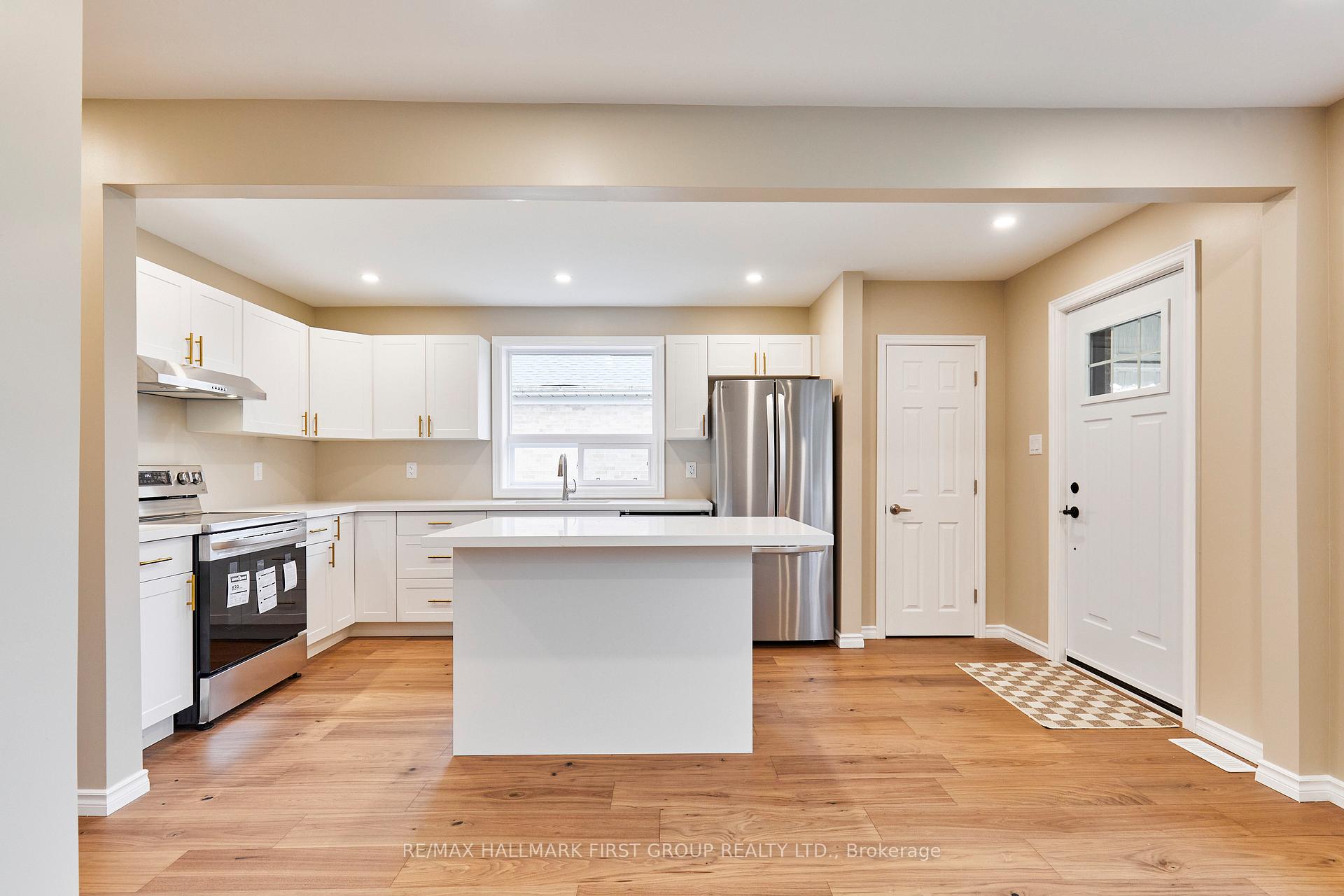 Photo 5 of 295 Baldwin Street, Oshawa, Donevan — HOMEH