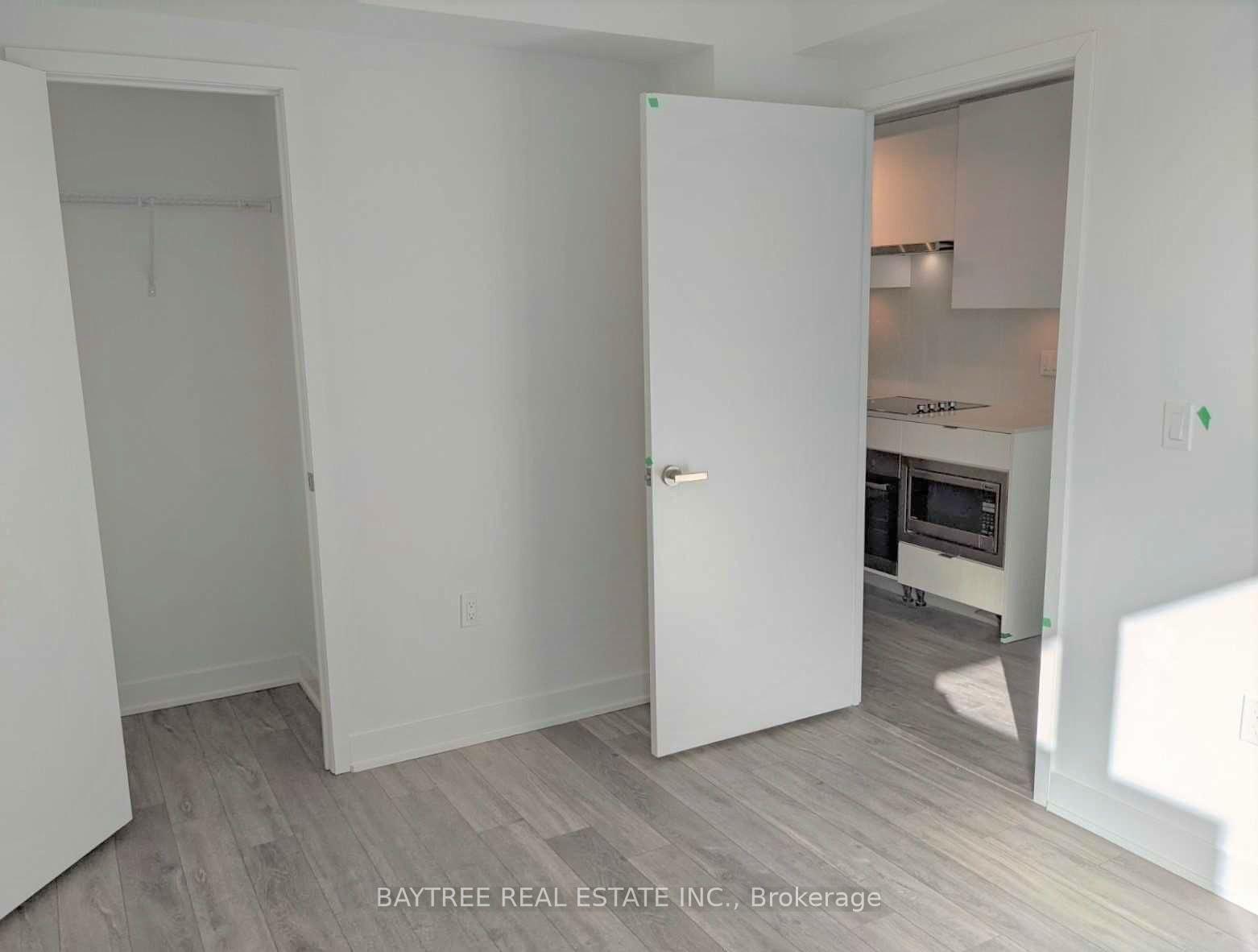 Photo 8 of Unit 3608, 99 Broadway Avenue, Toronto, Mount Pleasant West — HOMEH