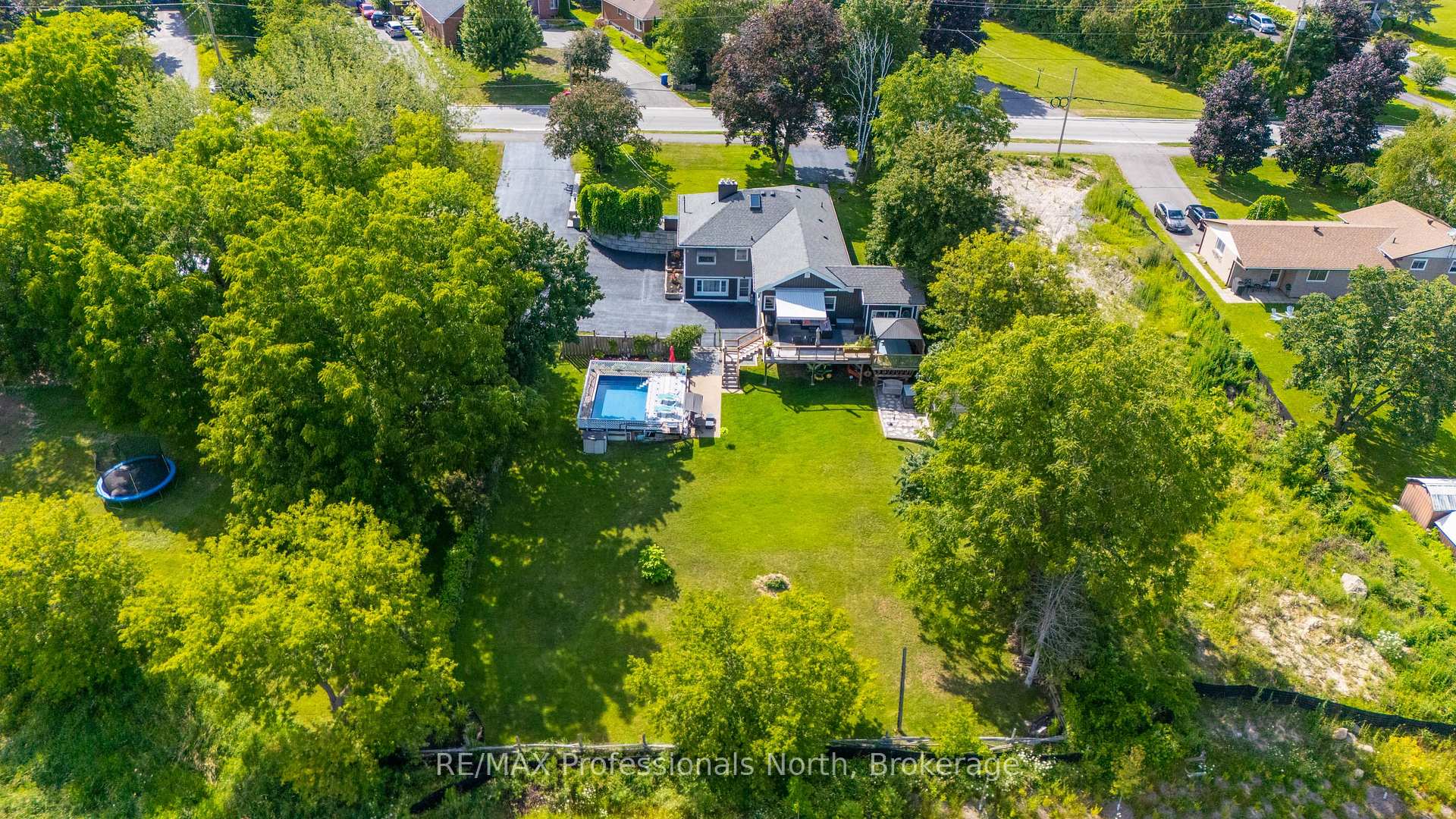 Photo 5 of 63 The Queensway, Georgina, Keswick North — HOMEH