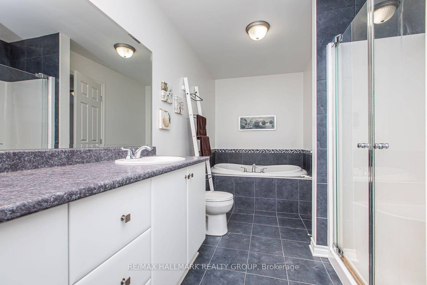 Photo 18 of 534 Rochefort Circle, Ottawa, Avalon West — HOMEH
