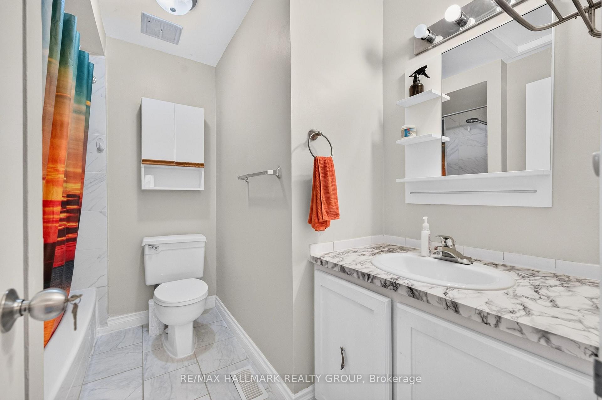 Photo 24 of 7009 Bilberry Drive, Ottawa, Convent Glen North — HOMEH