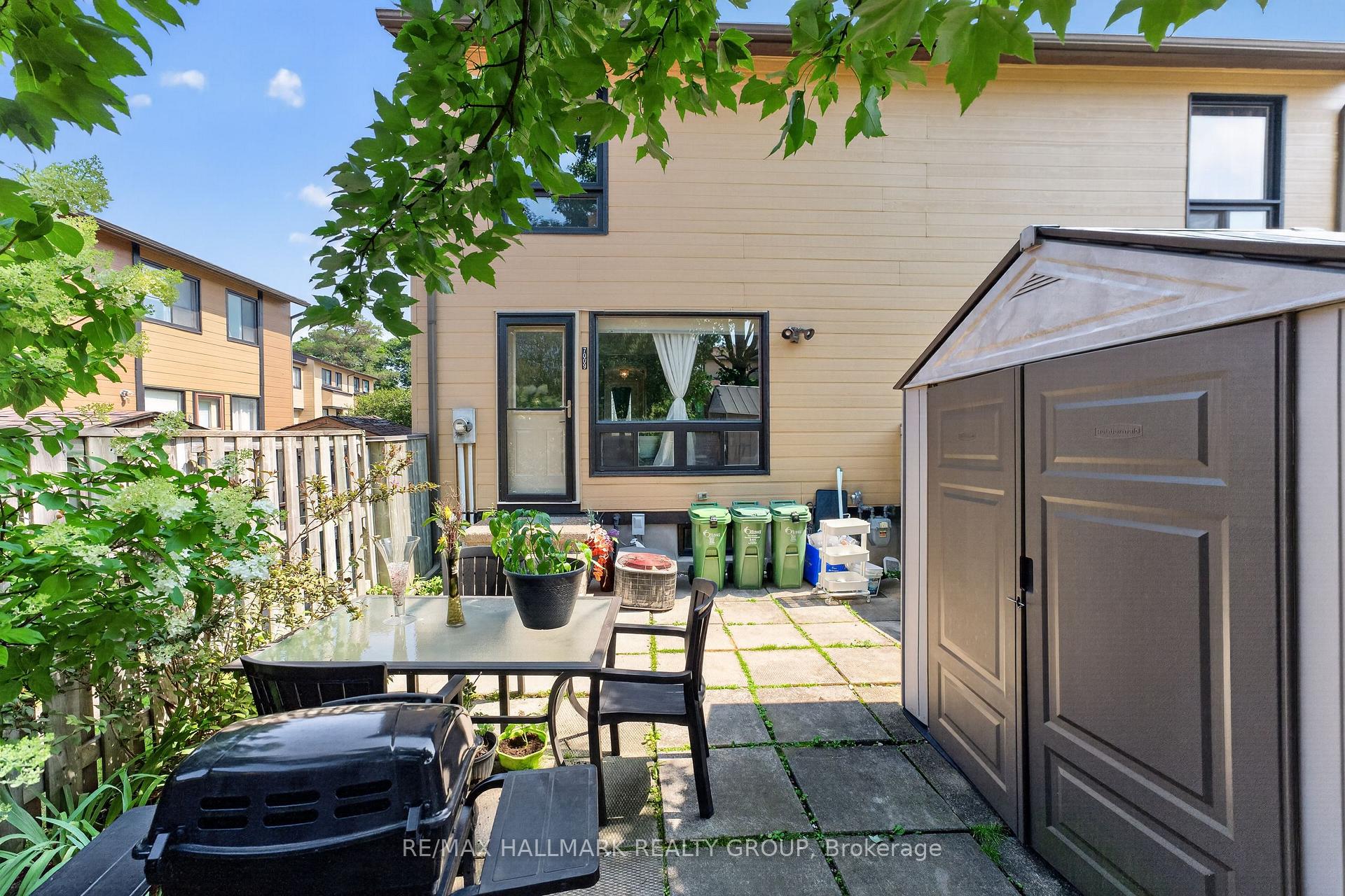 Photo 32 of 7009 Bilberry Drive, Ottawa, Convent Glen North — HOMEH