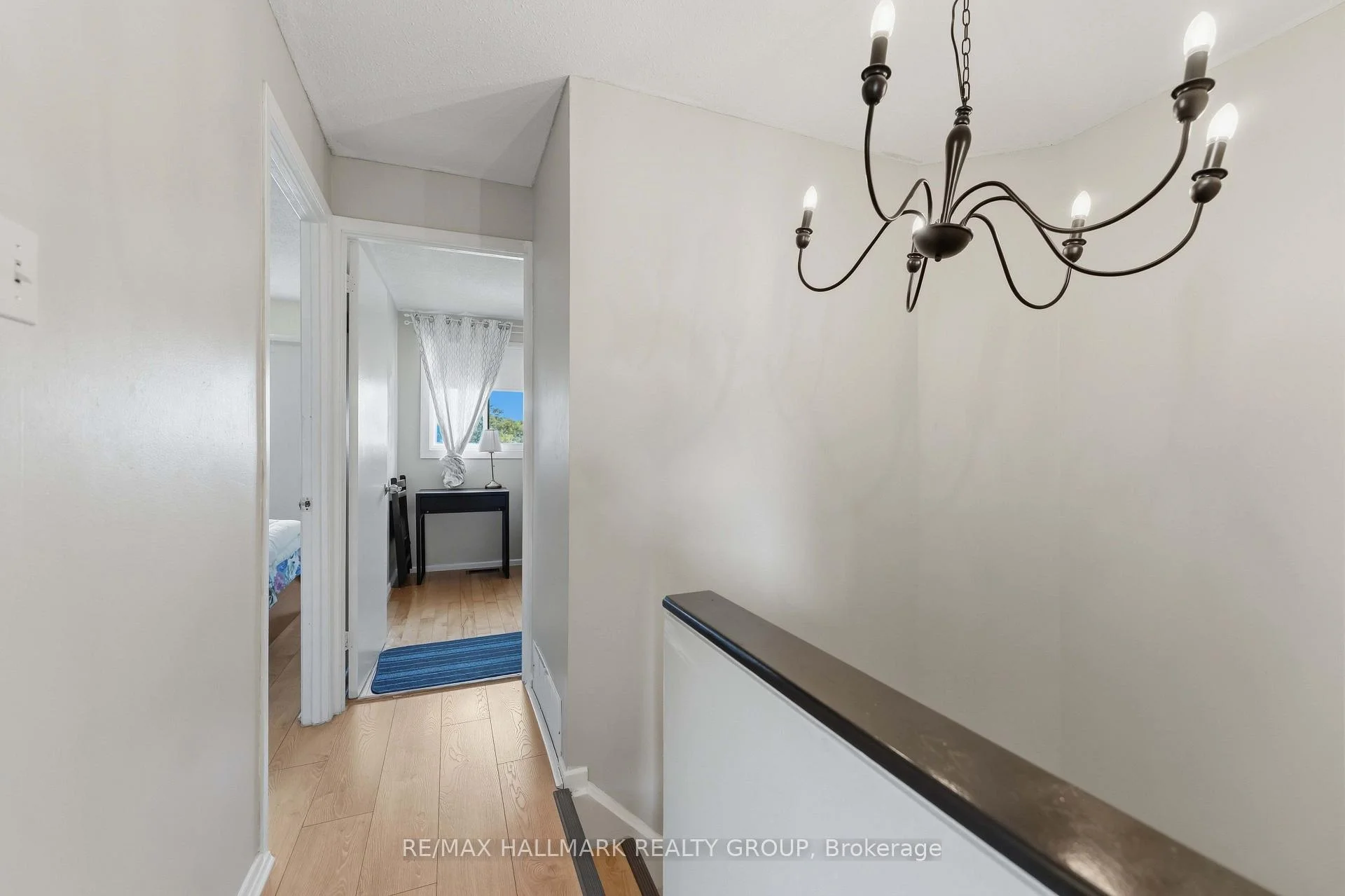 Photo 25 of 7009 Bilberry Drive, Ottawa, Convent Glen North — HOMEH
