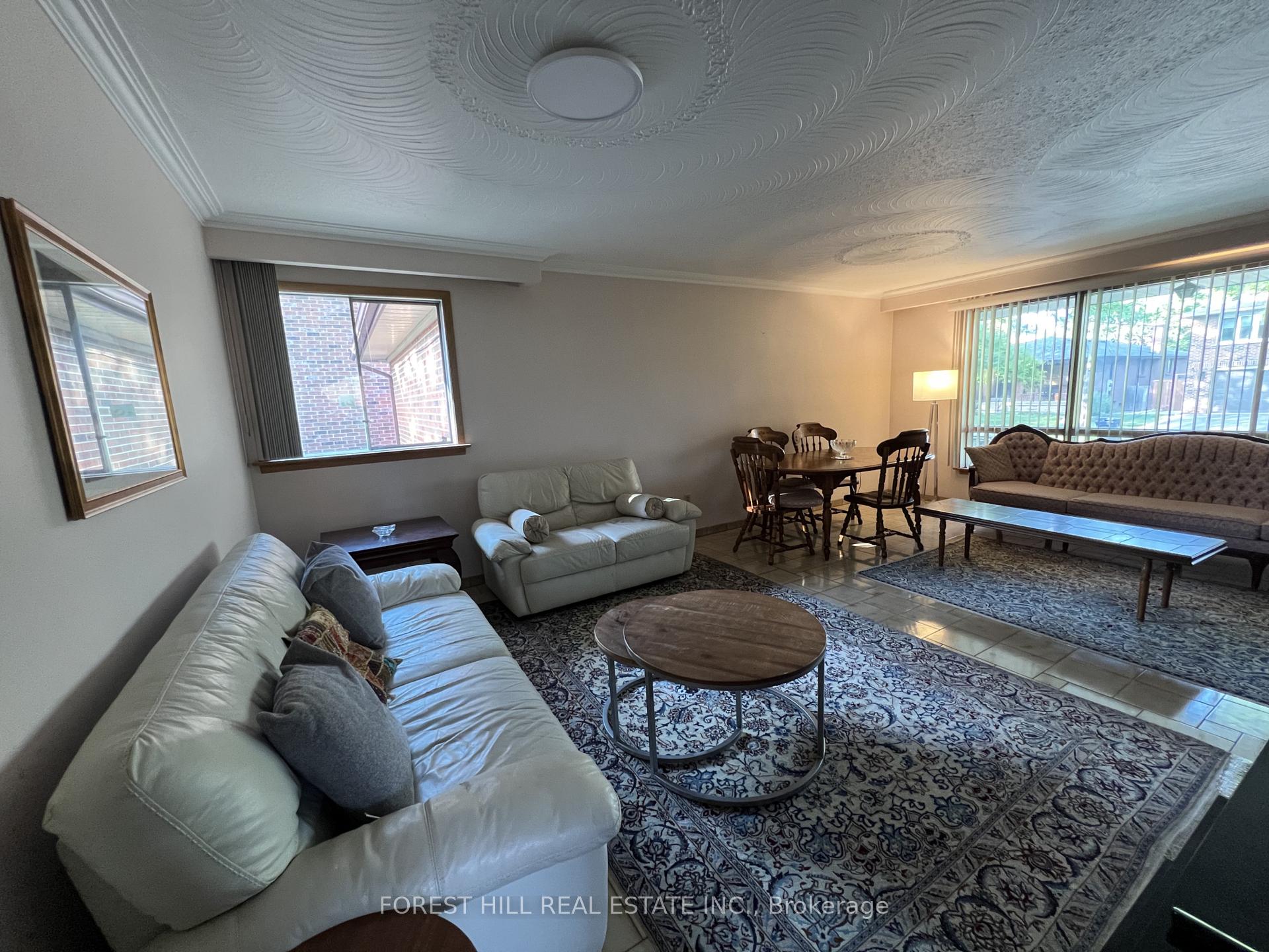 Photo 3 of Unit Main, 444 Longmore Street, North York, Willowdale East — HOMEH