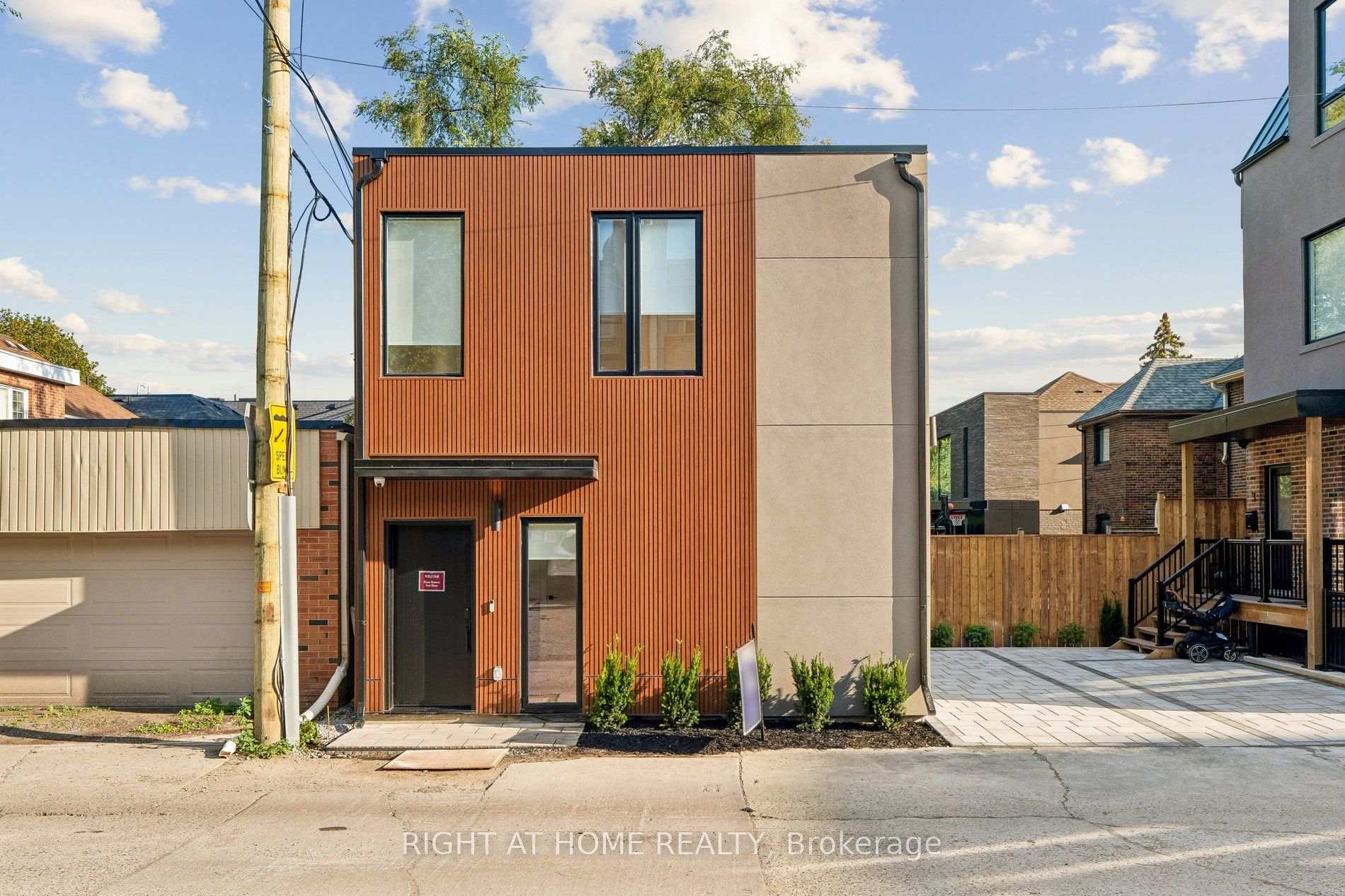Photo 2 of Unit LS, 55 Camberwell Road, Toronto, Humewood-Cedarvale — HOMEH