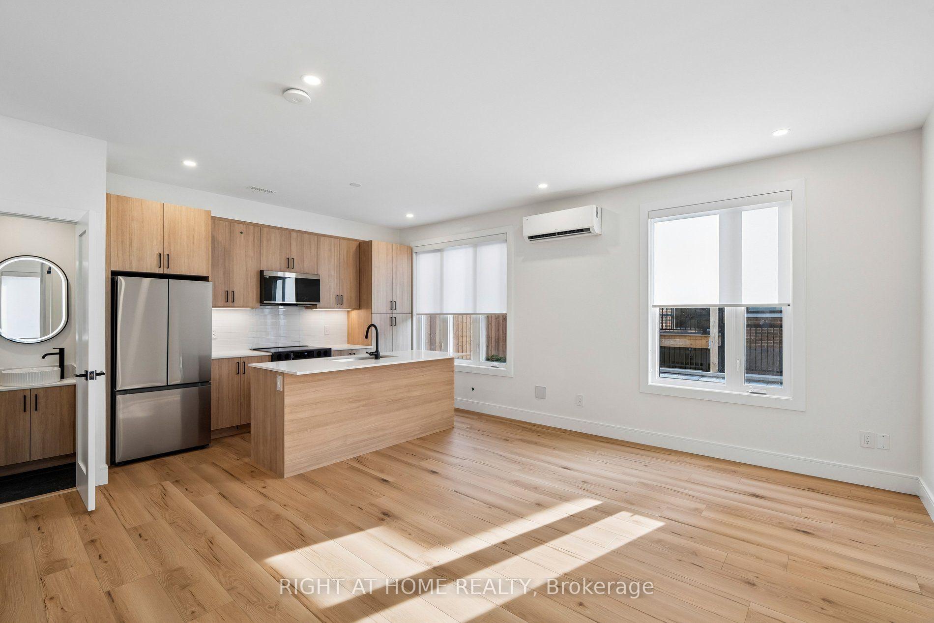 Photo 4 of Unit LS, 55 Camberwell Road, Toronto, Humewood-Cedarvale — HOMEH