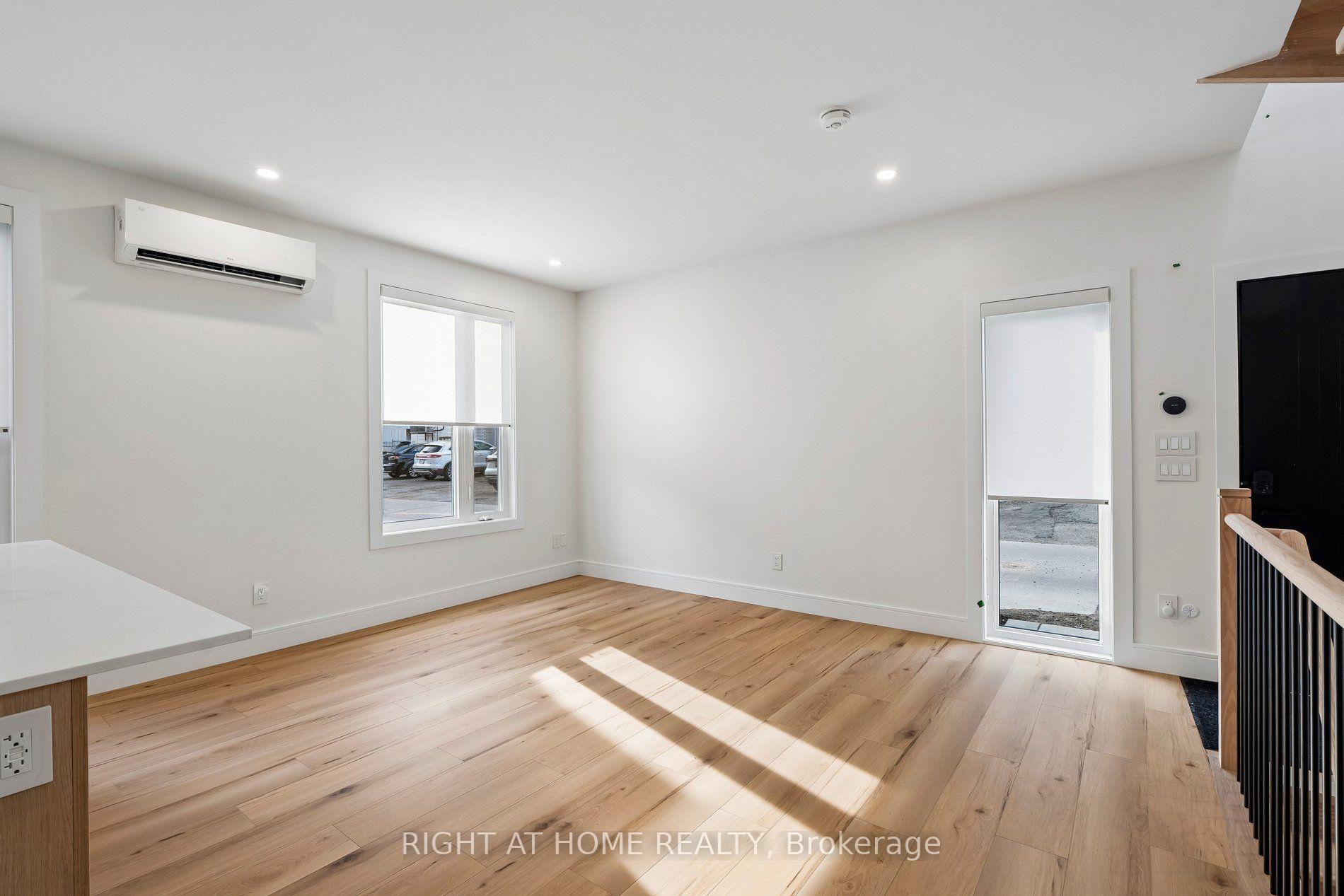 Photo 12 of Unit LS, 55 Camberwell Road, Toronto, Humewood-Cedarvale — HOMEH