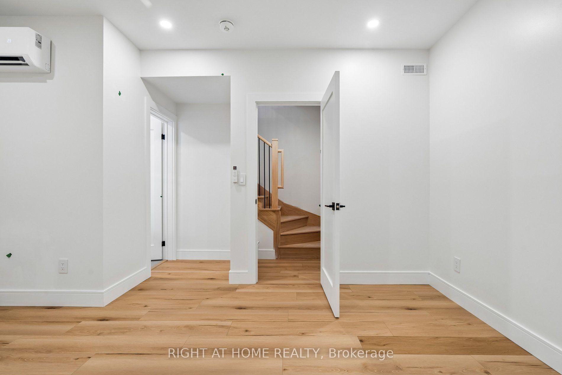 Photo 27 of Unit LS, 55 Camberwell Road, Toronto, Humewood-Cedarvale — HOMEH