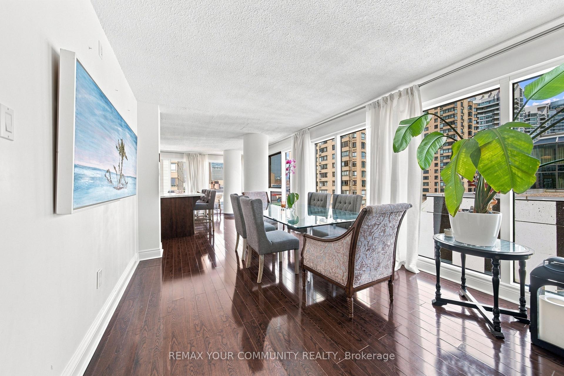 Photo 15 of Unit 705, 251 Queens Quay, Toronto, Waterfront Communities — HOMEH
