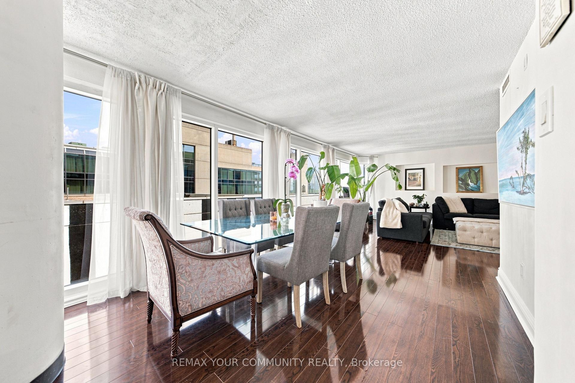 Photo 16 of Unit 705, 251 Queens Quay, Toronto, Waterfront Communities — HOMEH
