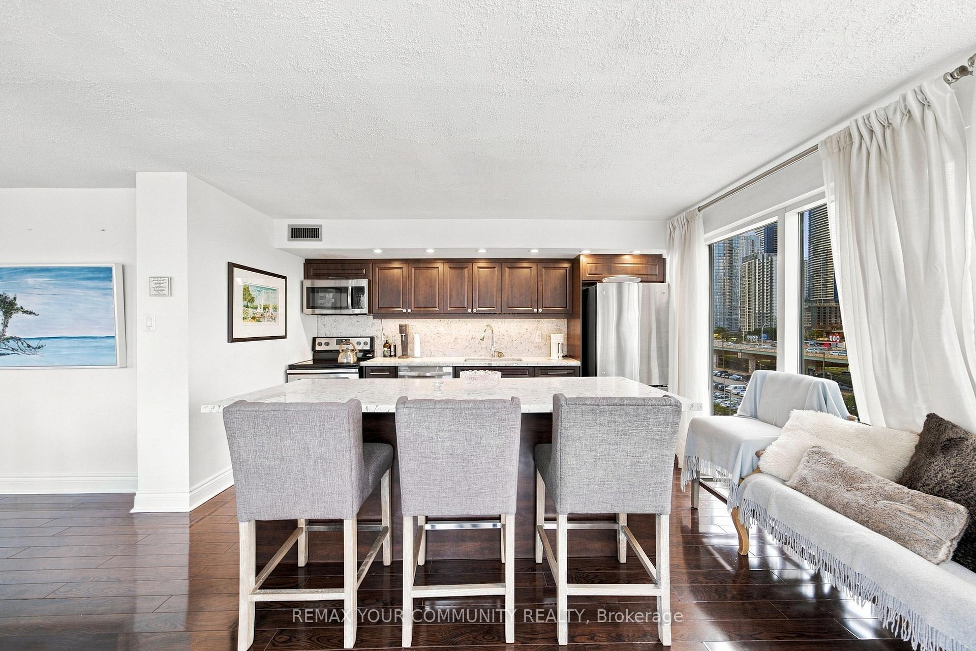 Photo 22 of Unit 705, 251 Queens Quay, Toronto, Waterfront Communities — HOMEH
