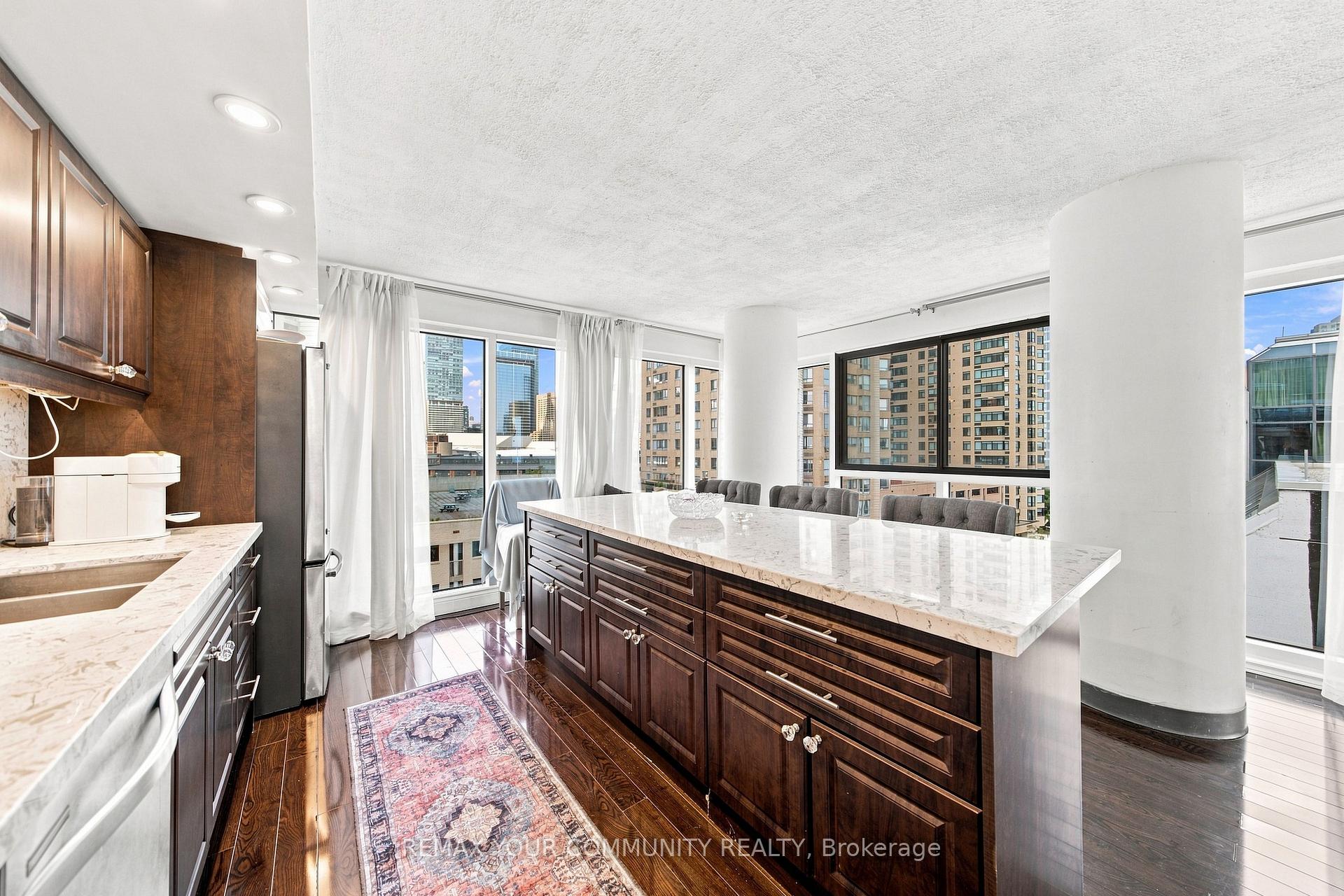 Photo 25 of Unit 705, 251 Queens Quay, Toronto, Waterfront Communities — HOMEH