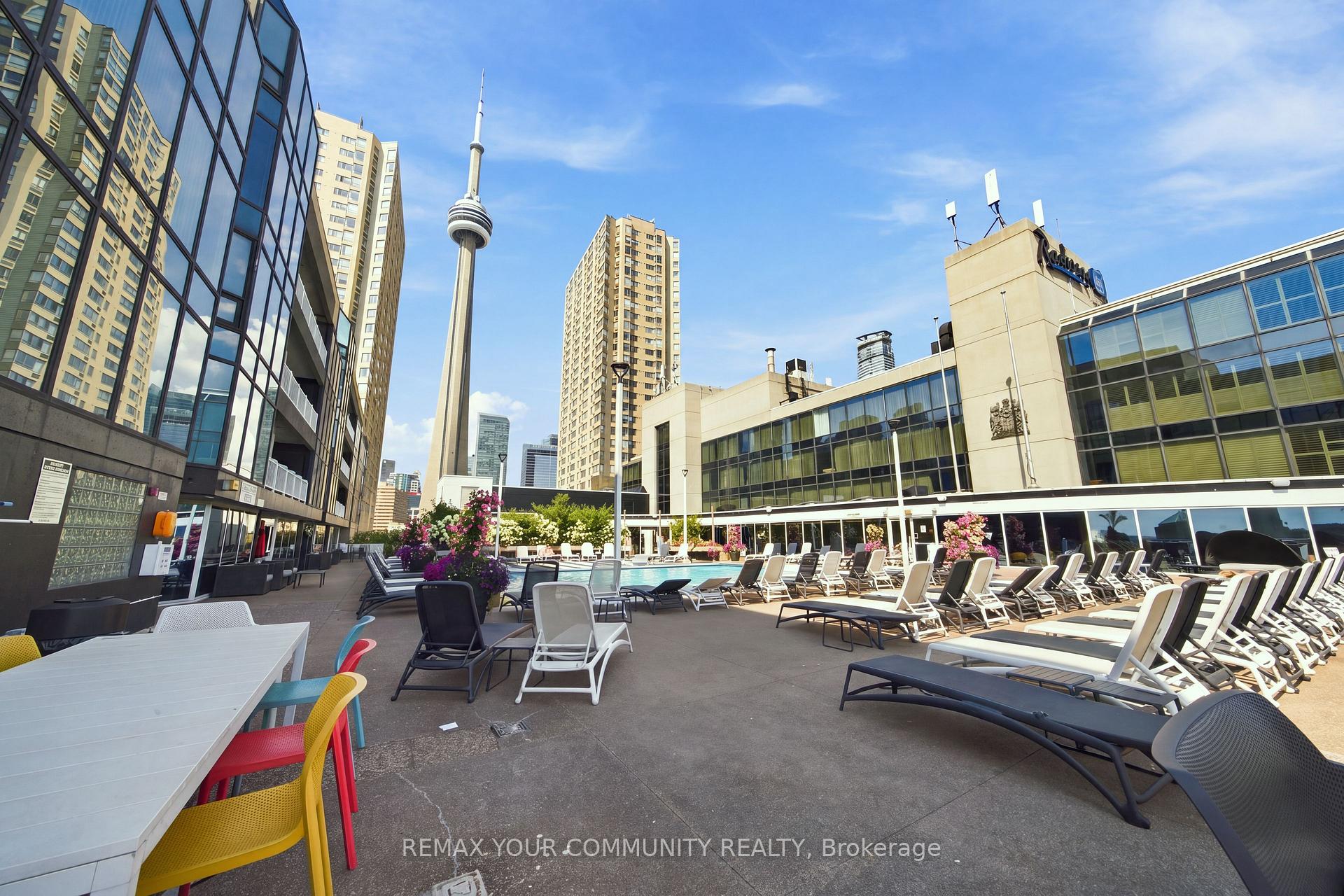 Photo 38 of Unit 705, 251 Queens Quay, Toronto, Waterfront Communities — HOMEH