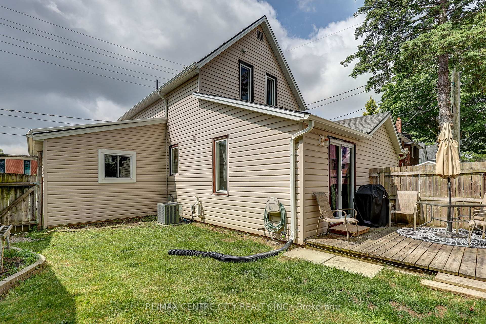 Photo 45 of 169 Wellington Street, St. Thomas — HOMEH