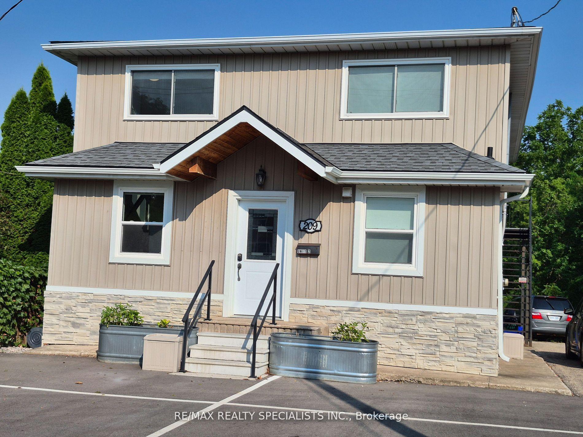 Photo 1 of Unit 3, 209 Pelham Road, St. Catharines, Western Hill — HOMEH
