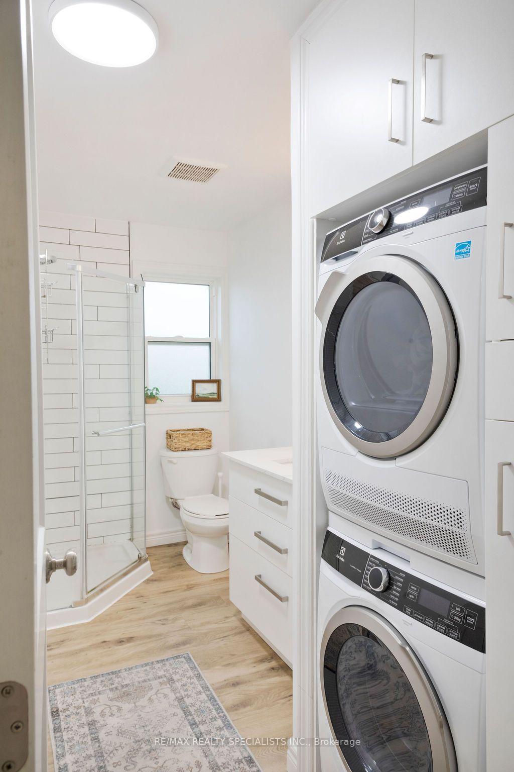 Photo 17 of Unit 3, 209 Pelham Road, St. Catharines, Western Hill — HOMEH