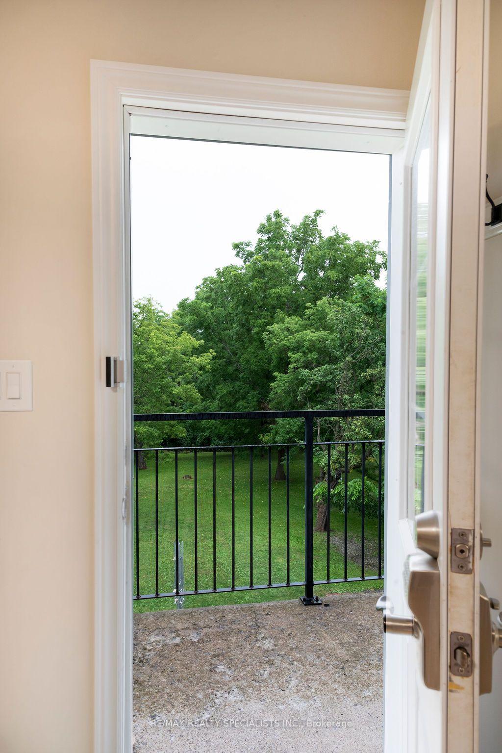 Photo 18 of Unit 3, 209 Pelham Road, St. Catharines, Western Hill — HOMEH