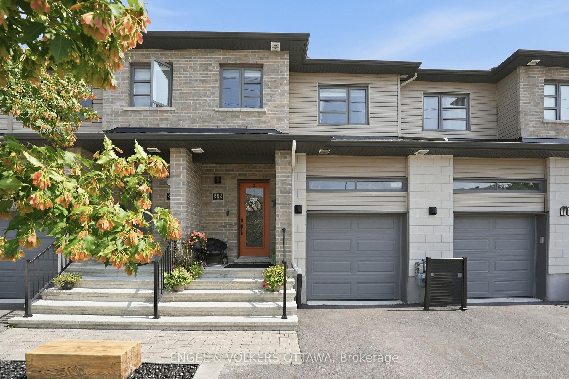 Photo 1 of 282 Munro Street, Carleton Place, Carleton Place — HOMEH
