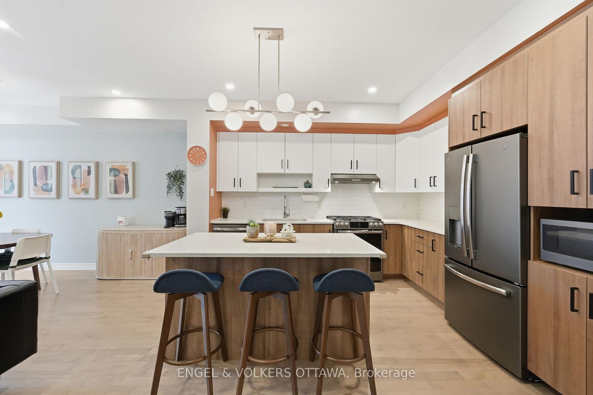 Photo 7 of 282 Munro Street, Carleton Place, Carleton Place — HOMEH