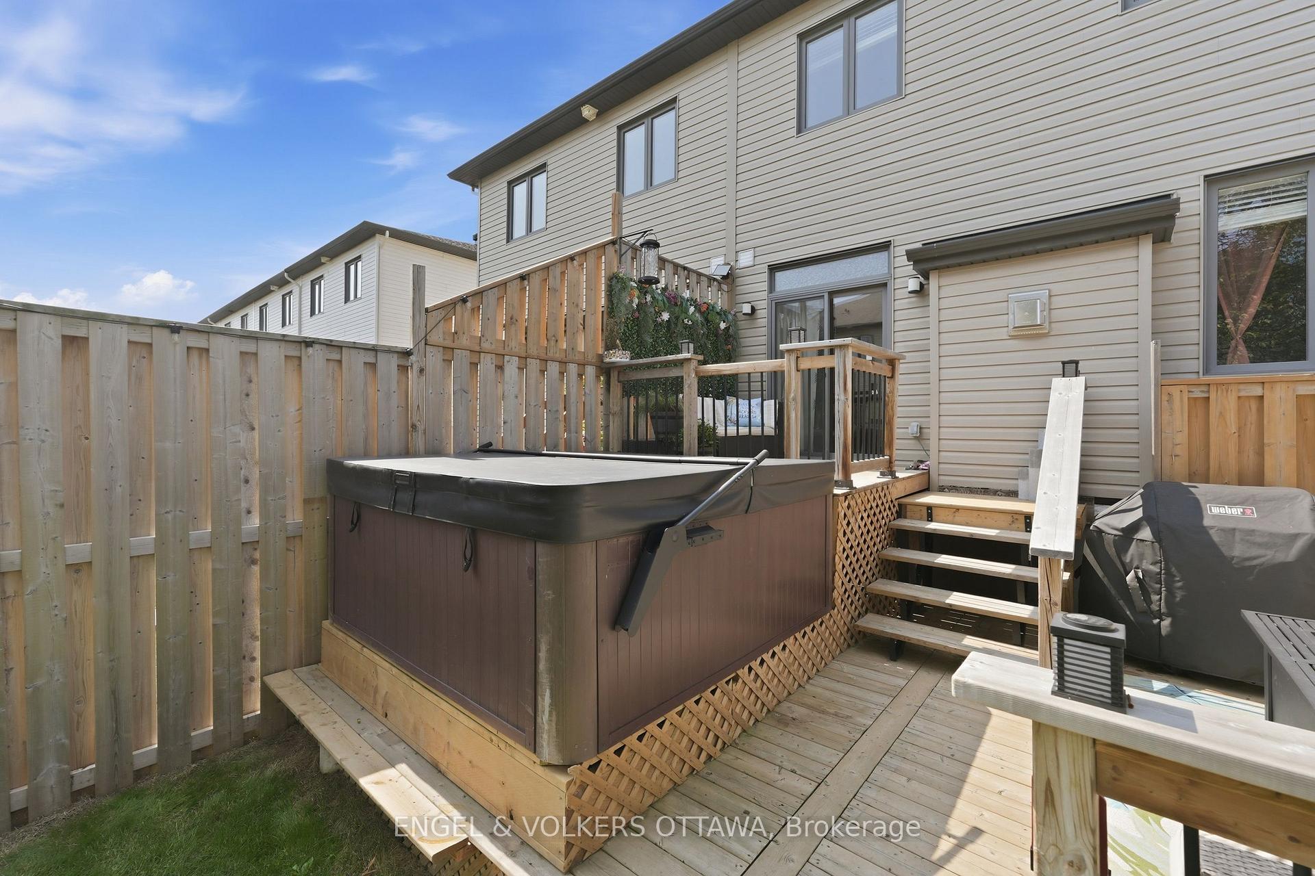 Photo 50 of 282 Munro Street, Carleton Place, Carleton Place — HOMEH