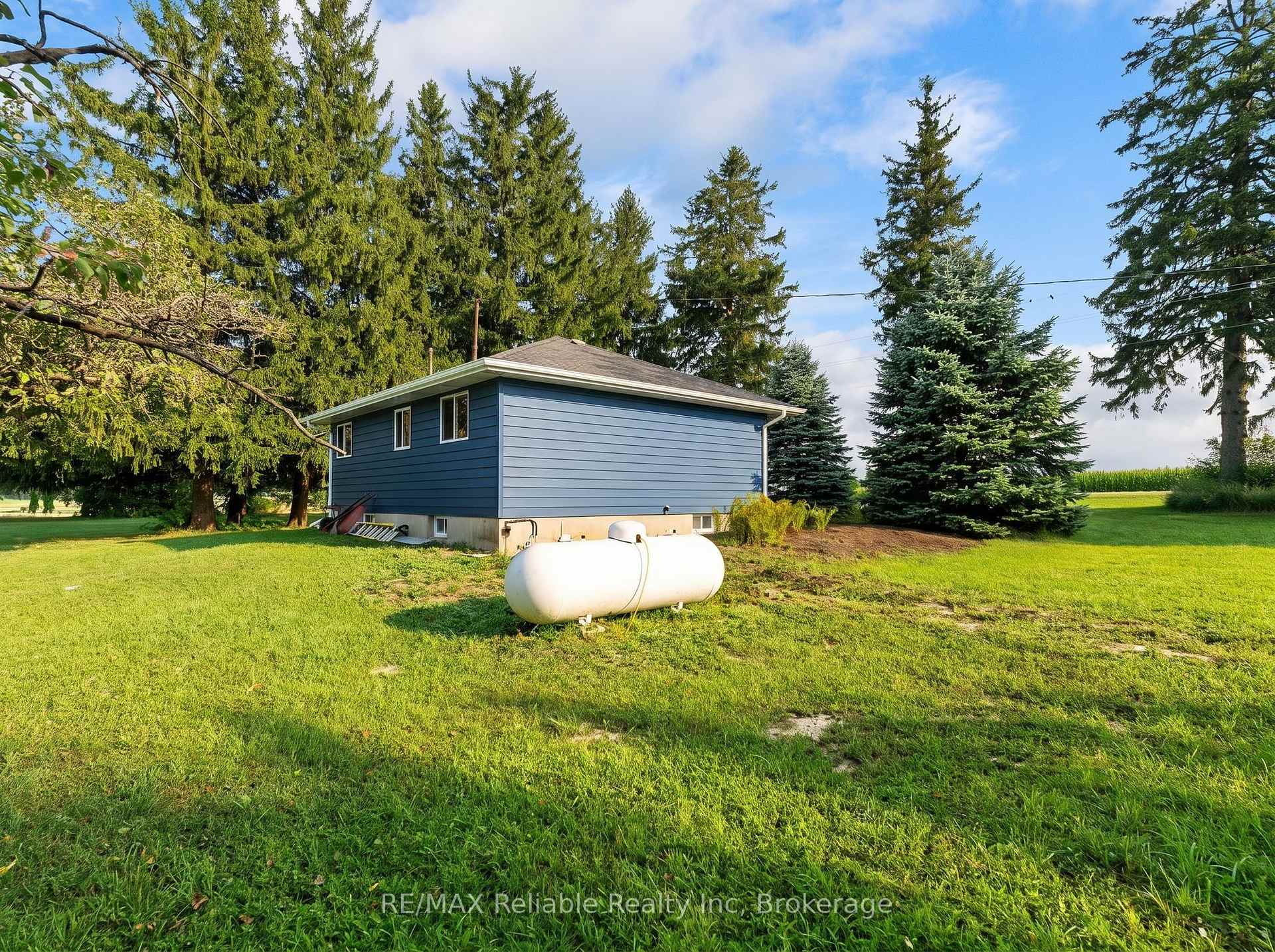 Photo 31 of 41323 Front Road, Huron East, Seaforth — HOMEH