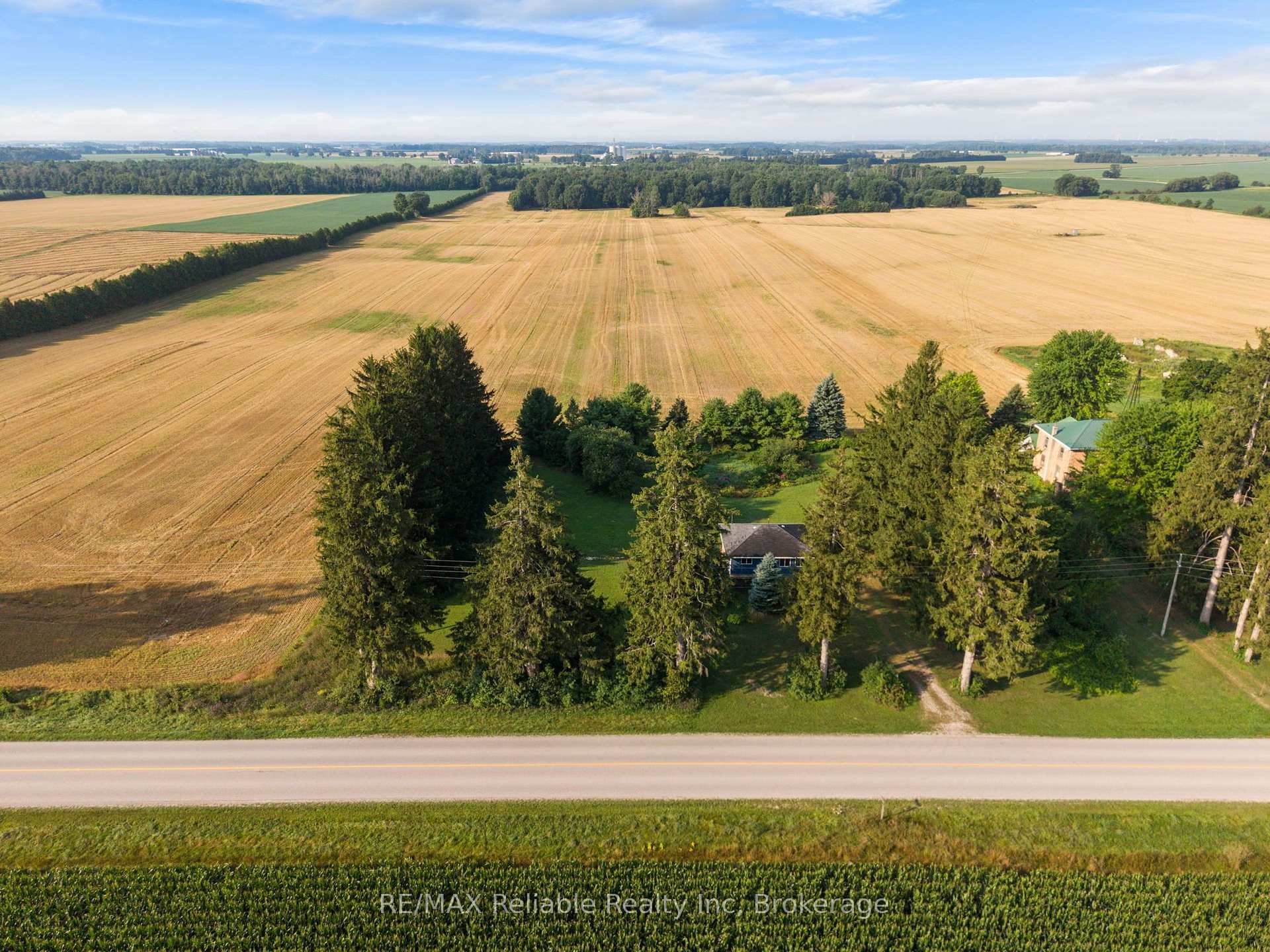 Photo 34 of 41323 Front Road, Huron East, Seaforth — HOMEH