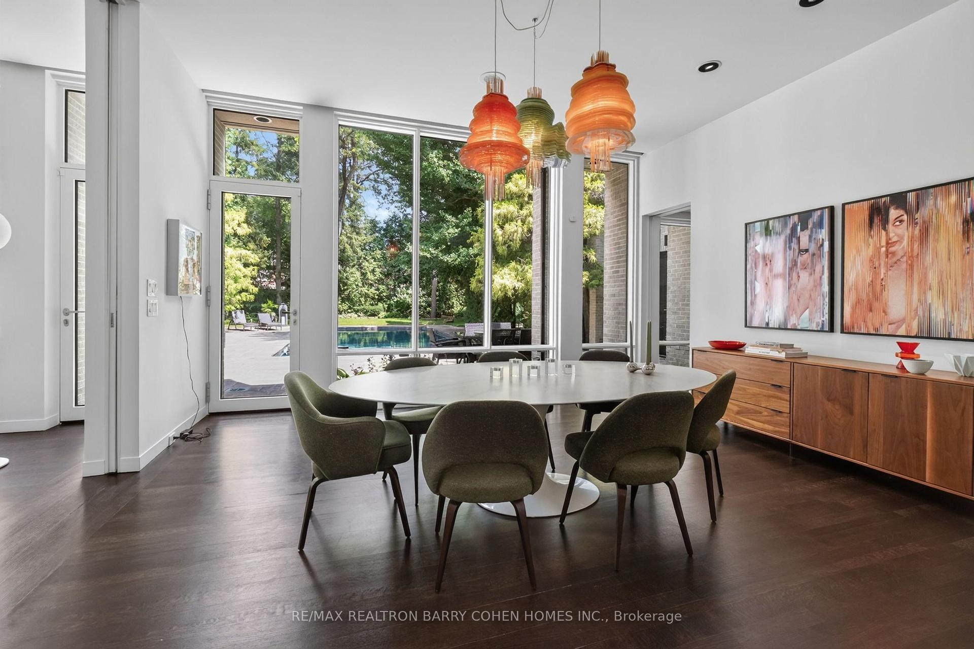 Photo 8 of 12 Tudor Gate, North York, Bridle Path-Sunnybrook-York Mills — HOMEH