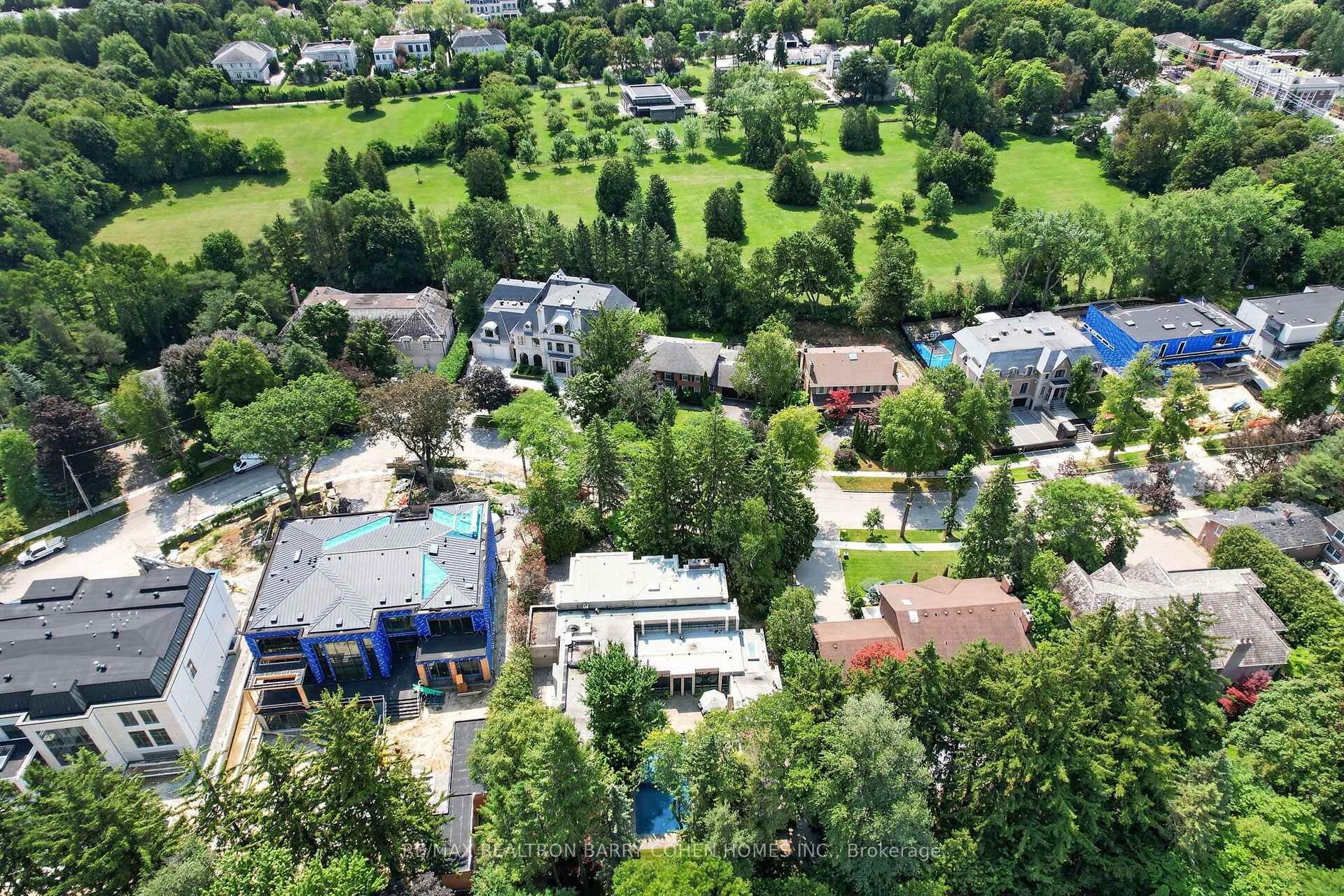 Photo 45 of 12 Tudor Gate, North York, Bridle Path-Sunnybrook-York Mills — HOMEH